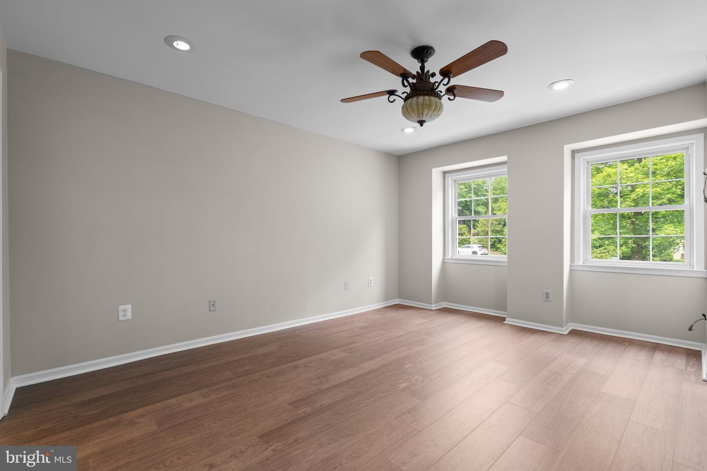 2538 HERRELL CT, FALLS CHURCH, Virginia 22043, 3 Bedrooms Bedrooms, ,2 BathroomsBathrooms,Residential,For sale,2538 HERRELL CT,VAFX2244592 MLS # VAFX2244592