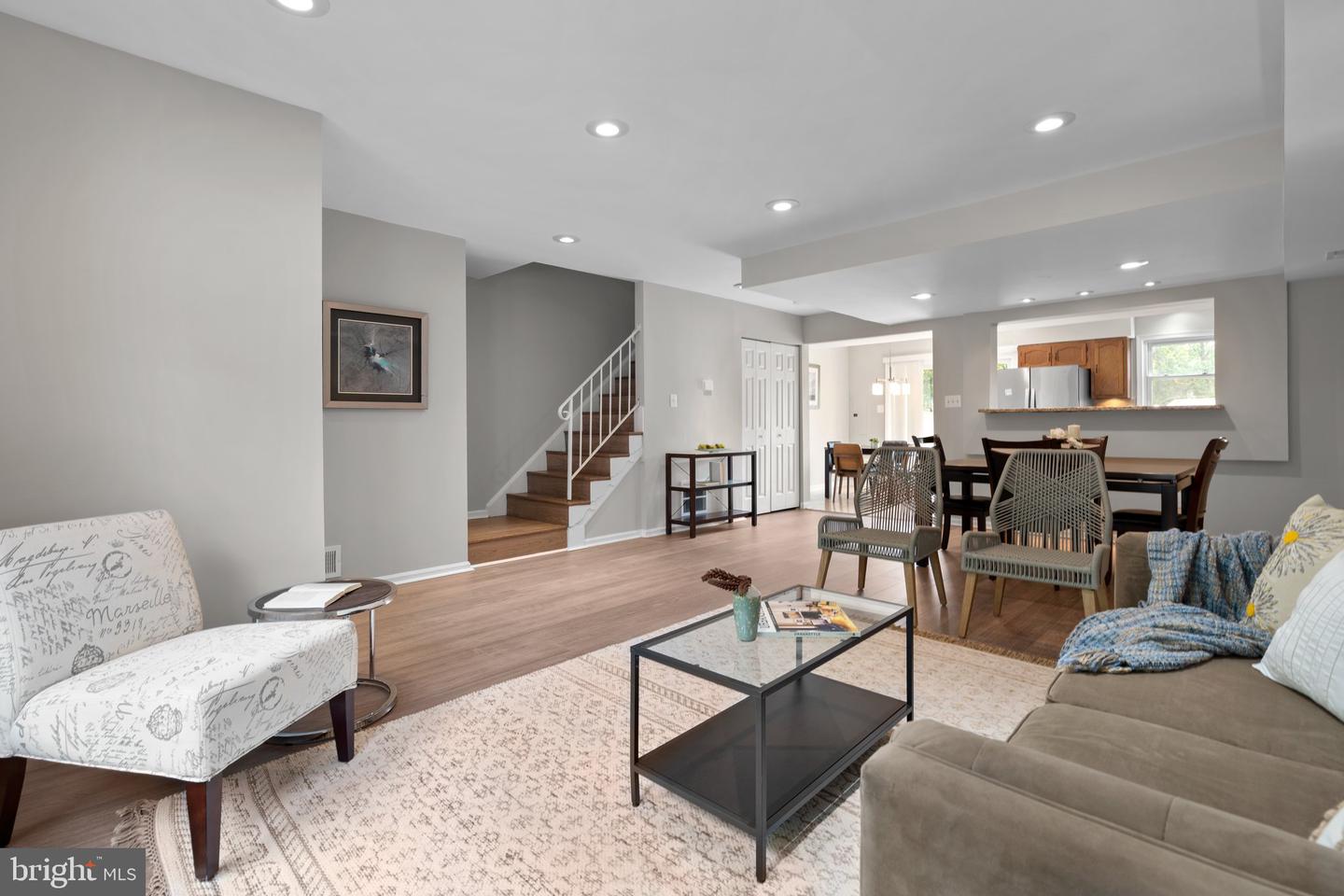 2538 HERRELL CT, FALLS CHURCH, Virginia 22043, 3 Bedrooms Bedrooms, ,2 BathroomsBathrooms,Residential,For sale,2538 HERRELL CT,VAFX2244592 MLS # VAFX2244592