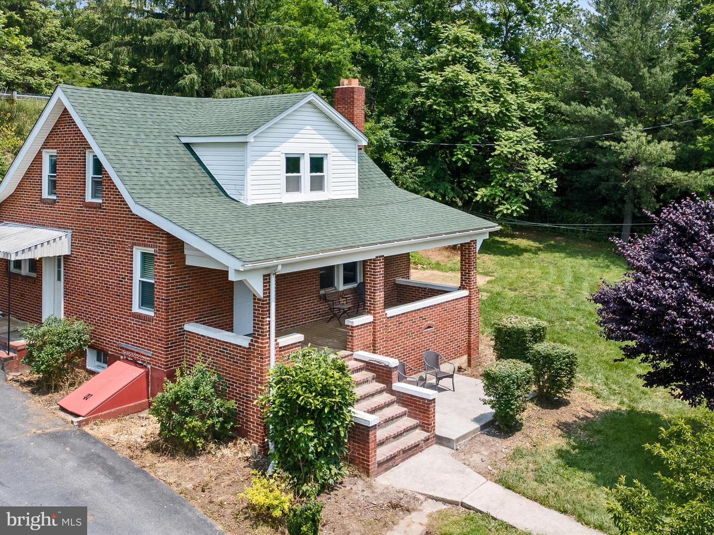 276 GORE RD, GORE, Virginia 22637, 3 Bedrooms Bedrooms, ,2 BathroomsBathrooms,Residential,For sale,276 GORE RD,VAFV2034580 MLS # VAFV2034580