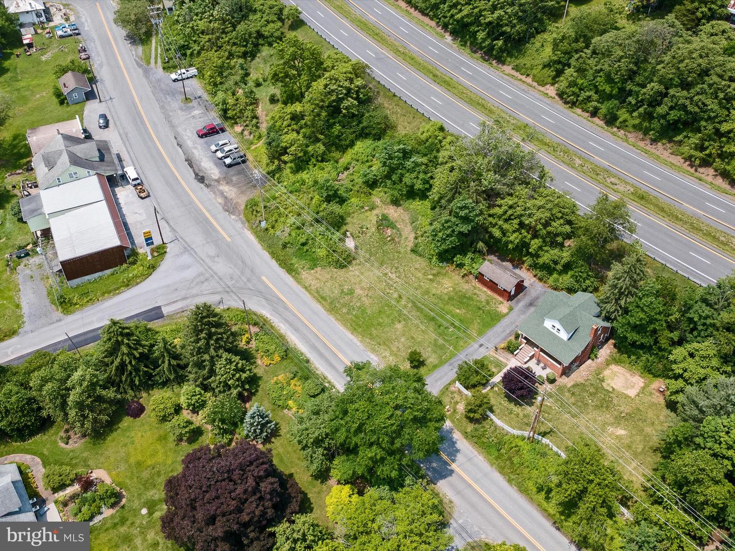 276 GORE RD, GORE, Virginia 22637, 3 Bedrooms Bedrooms, ,2 BathroomsBathrooms,Residential,For sale,276 GORE RD,VAFV2034580 MLS # VAFV2034580