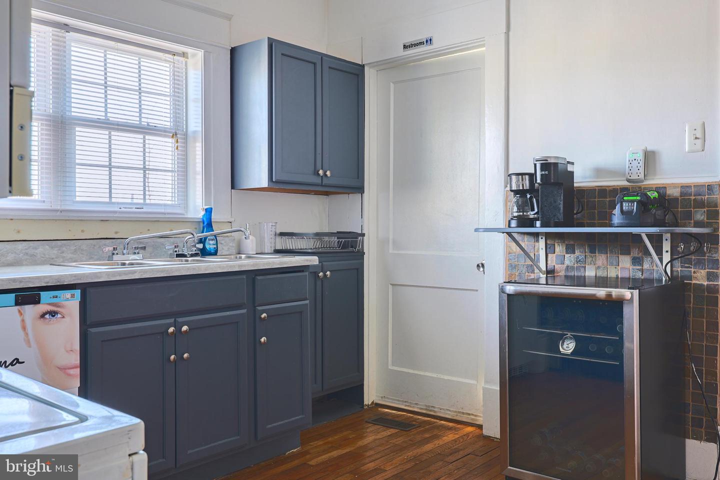 1019 BERRYVILLE, WINCHESTER, Virginia 22601, 5 Bedrooms Bedrooms, ,3 BathroomsBathrooms,Residential,For sale,1019 BERRYVILLE,VAFV2034622 MLS # VAFV2034622