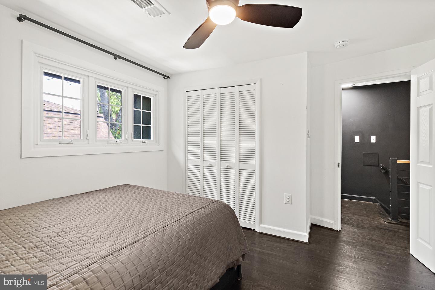 362 JAMES ST #384, FALLS CHURCH, Virginia 22046, 2 Bedrooms Bedrooms, ,2 BathroomsBathrooms,Residential,For sale,362 JAMES ST #384,VAFA2003064 MLS # VAFA2003064