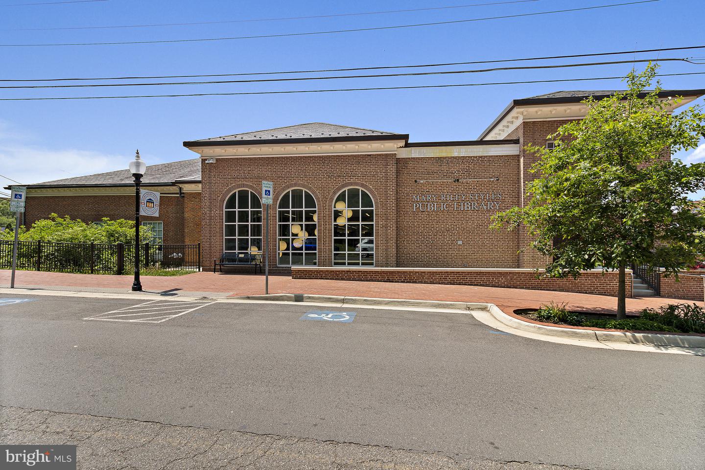 362 JAMES ST #384, FALLS CHURCH, Virginia 22046, 2 Bedrooms Bedrooms, ,2 BathroomsBathrooms,Residential,For sale,362 JAMES ST #384,VAFA2003064 MLS # VAFA2003064