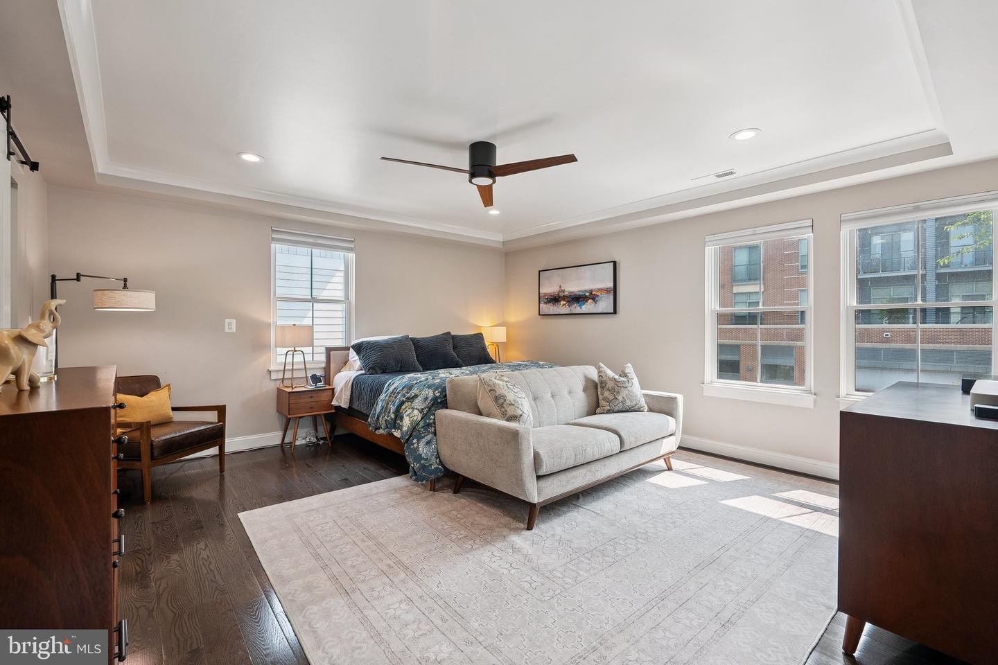 705 N BARTON ST, ARLINGTON, Virginia 22201, 6 Bedrooms Bedrooms, ,6 BathroomsBathrooms,Residential,For sale,705 N BARTON ST,VAAR2058538 MLS # VAAR2058538