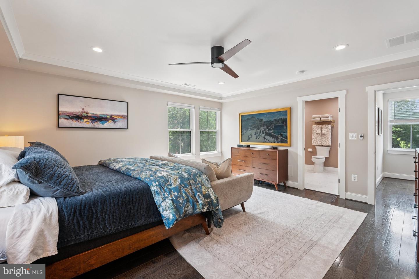 705 N BARTON ST, ARLINGTON, Virginia 22201, 6 Bedrooms Bedrooms, ,6 BathroomsBathrooms,Residential,For sale,705 N BARTON ST,VAAR2058538 MLS # VAAR2058538