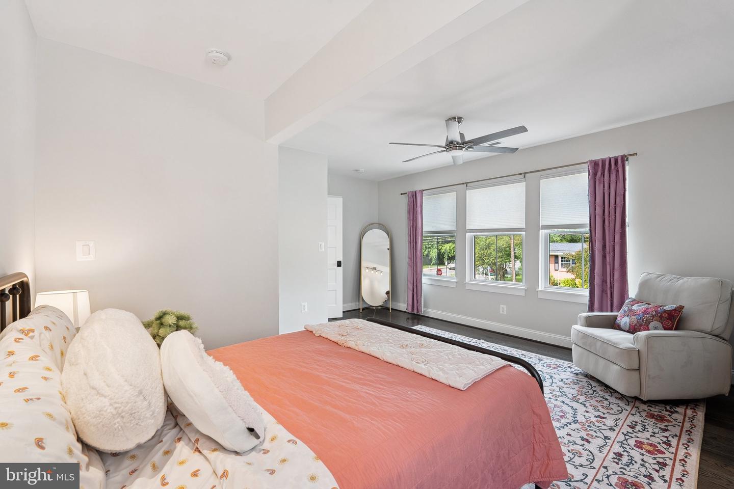 705 N BARTON ST, ARLINGTON, Virginia 22201, 6 Bedrooms Bedrooms, ,6 BathroomsBathrooms,Residential,For sale,705 N BARTON ST,VAAR2058538 MLS # VAAR2058538
