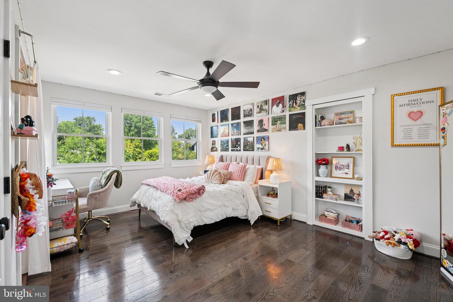705 N BARTON ST, ARLINGTON, Virginia 22201, 6 Bedrooms Bedrooms, ,6 BathroomsBathrooms,Residential,For sale,705 N BARTON ST,VAAR2058538 MLS # VAAR2058538