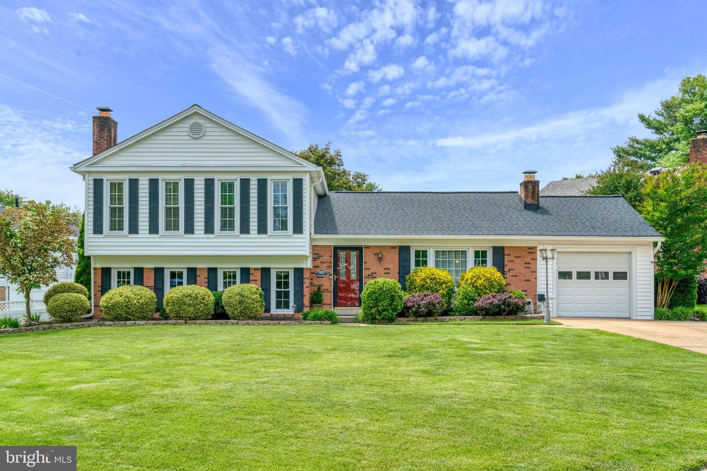 5901 WIVENHOE CT, ALEXANDRIA, Virginia 22315, 5 Bedrooms Bedrooms, ,3 BathroomsBathrooms,Residential,For sale,5901 WIVENHOE CT,VAFX2244918 MLS # VAFX2244918