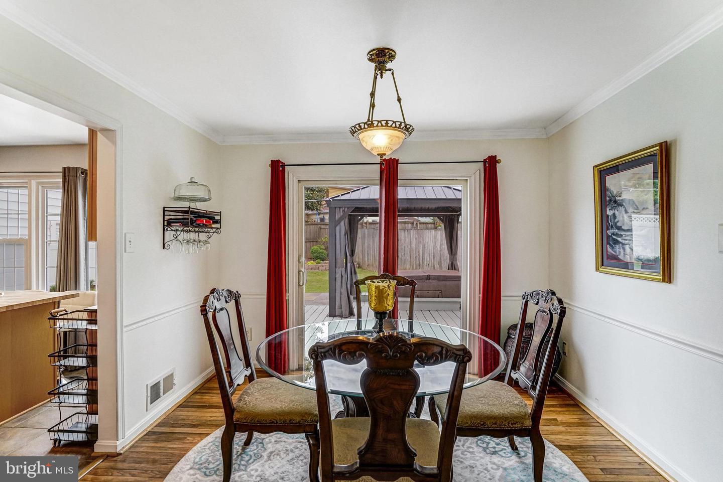 5901 WIVENHOE CT, ALEXANDRIA, Virginia 22315, 5 Bedrooms Bedrooms, ,3 BathroomsBathrooms,Residential,For sale,5901 WIVENHOE CT,VAFX2244918 MLS # VAFX2244918