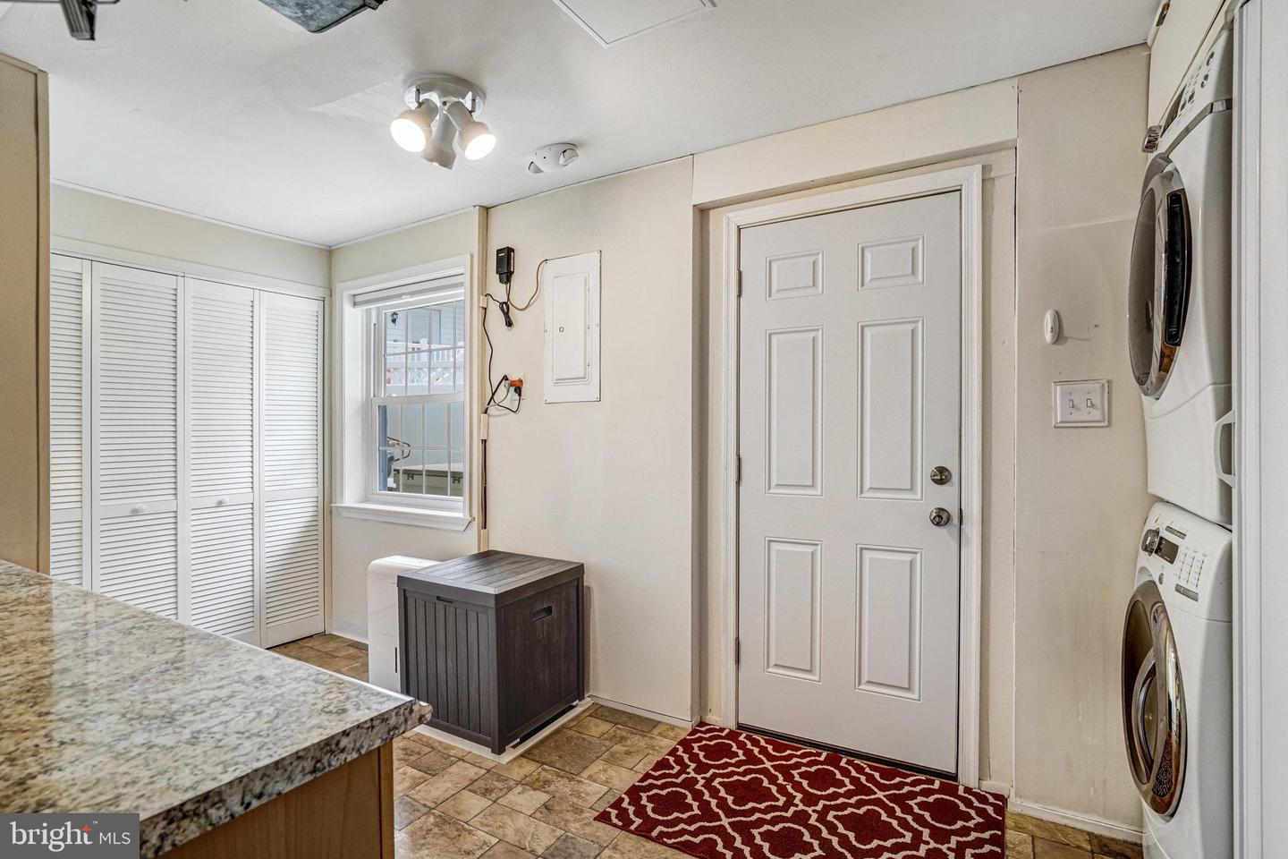 5901 WIVENHOE CT, ALEXANDRIA, Virginia 22315, 5 Bedrooms Bedrooms, ,3 BathroomsBathrooms,Residential,For sale,5901 WIVENHOE CT,VAFX2244918 MLS # VAFX2244918