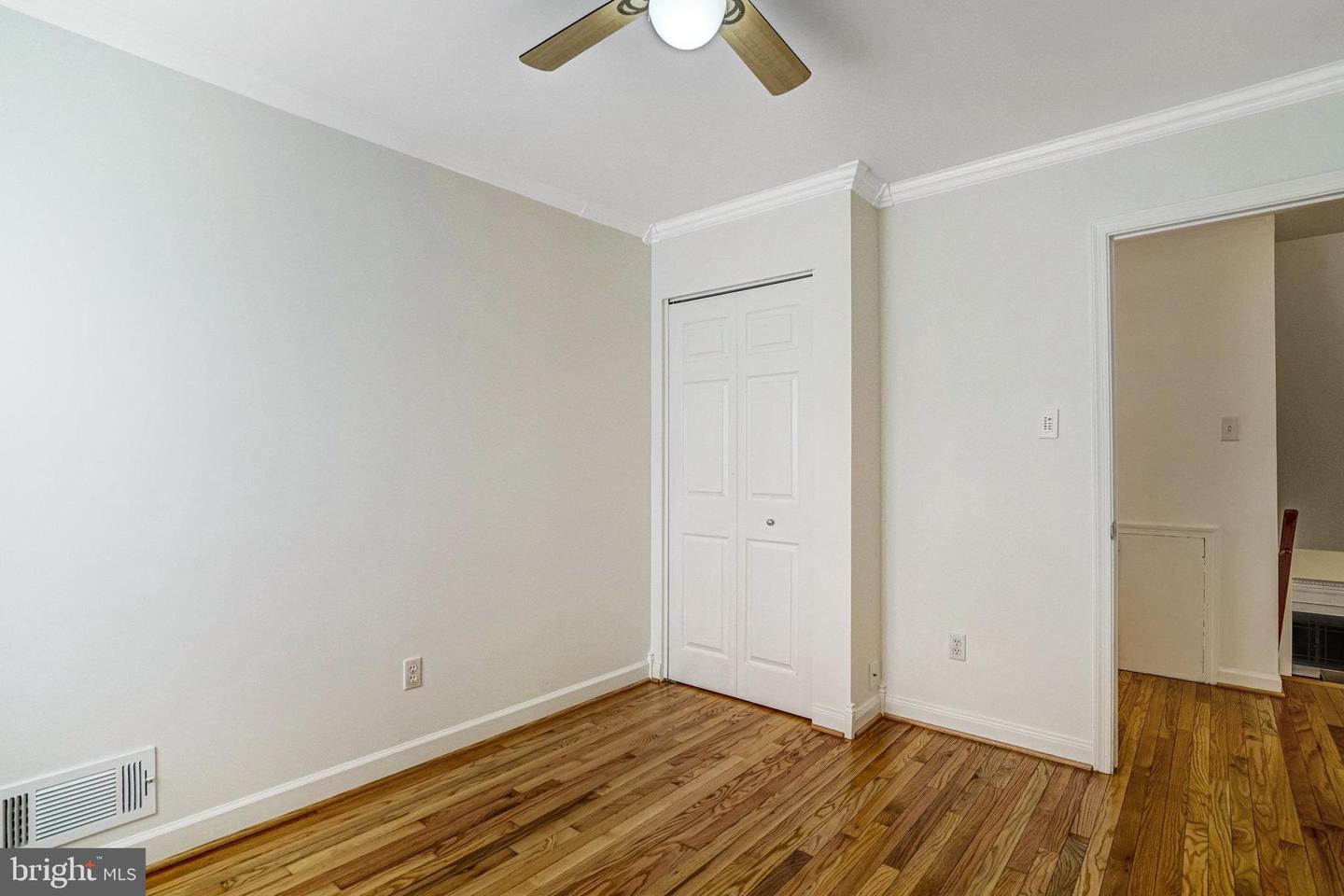5901 WIVENHOE CT, ALEXANDRIA, Virginia 22315, 5 Bedrooms Bedrooms, ,3 BathroomsBathrooms,Residential,For sale,5901 WIVENHOE CT,VAFX2244918 MLS # VAFX2244918