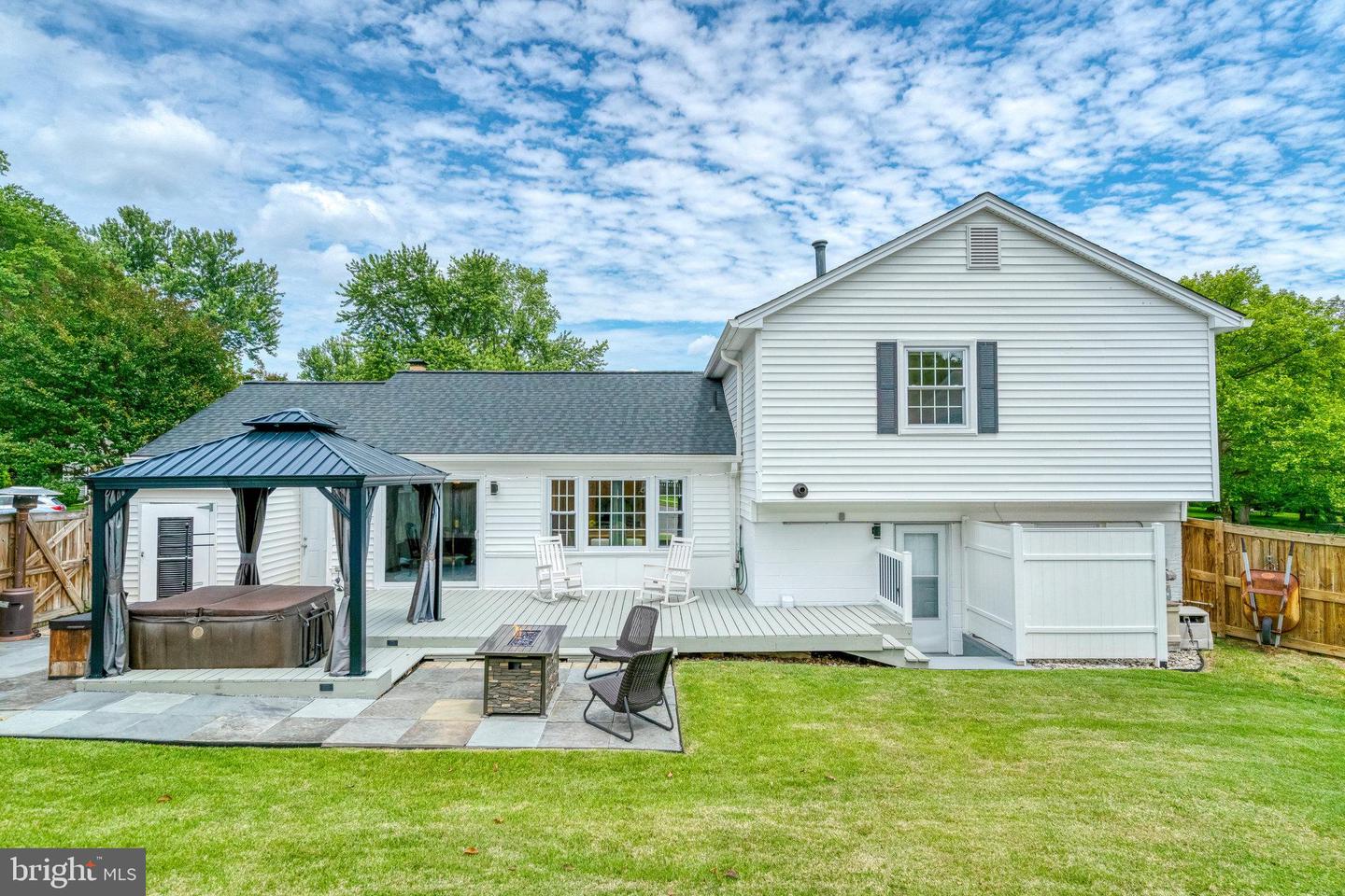 5901 WIVENHOE CT, ALEXANDRIA, Virginia 22315, 5 Bedrooms Bedrooms, ,3 BathroomsBathrooms,Residential,For sale,5901 WIVENHOE CT,VAFX2244918 MLS # VAFX2244918