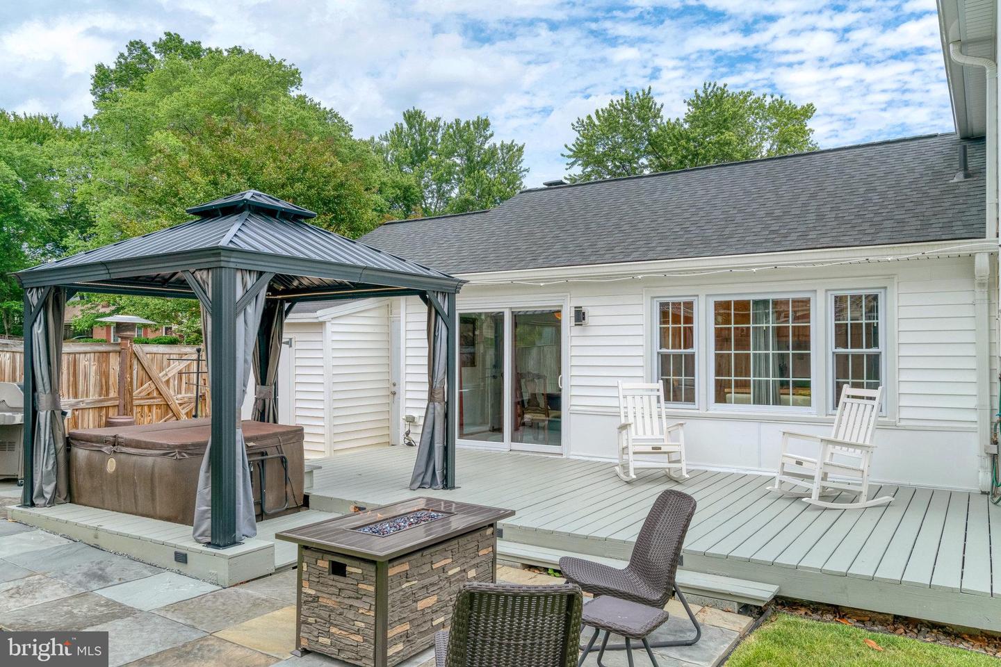 5901 WIVENHOE CT, ALEXANDRIA, Virginia 22315, 5 Bedrooms Bedrooms, ,3 BathroomsBathrooms,Residential,For sale,5901 WIVENHOE CT,VAFX2244918 MLS # VAFX2244918