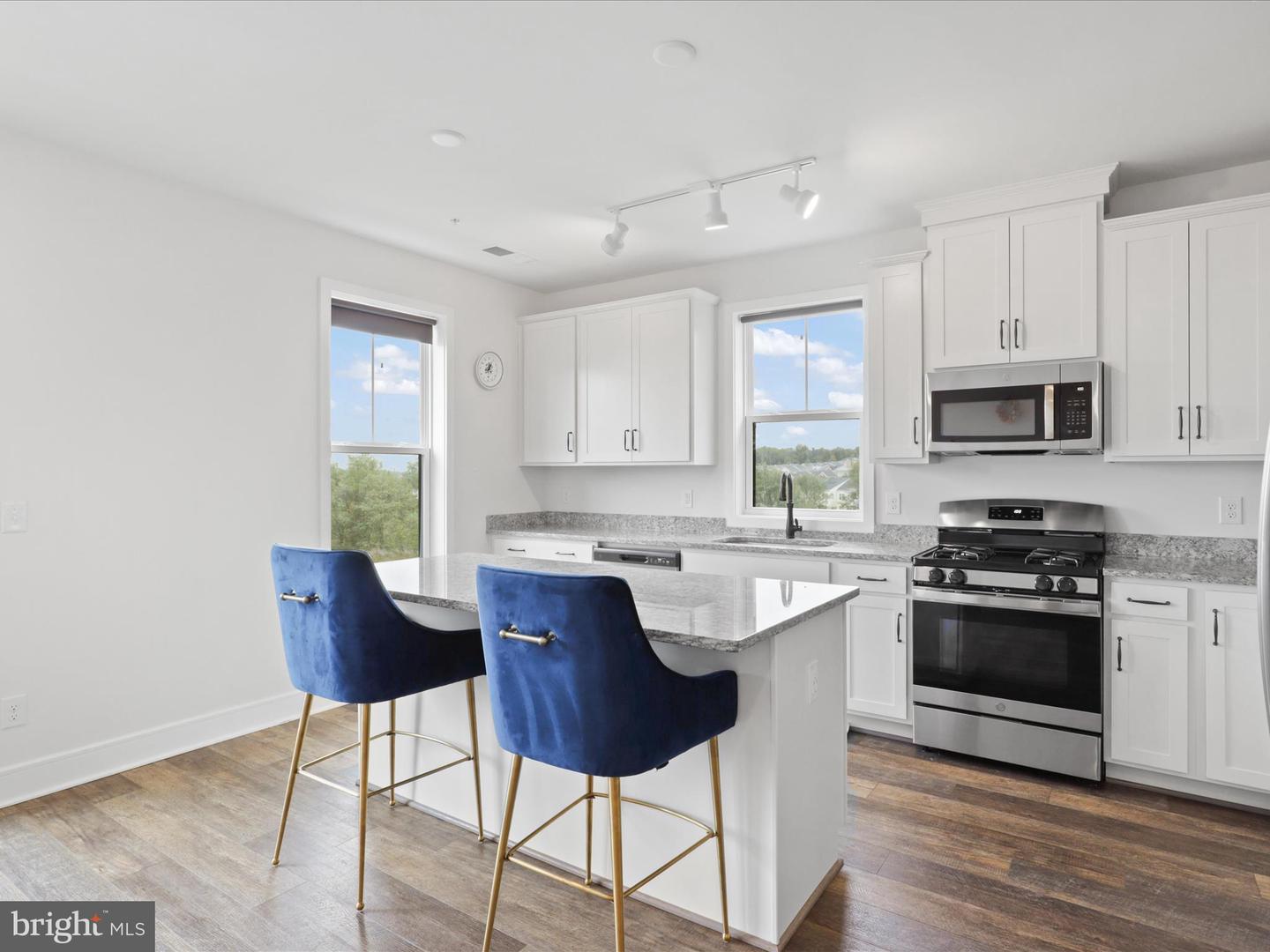 20789 LAMLASH TER, ASHBURN, Virginia 20147, 3 Bedrooms Bedrooms, ,2 BathroomsBathrooms,Residential,For sale,20789 LAMLASH TER,VALO2098598 MLS # VALO2098598