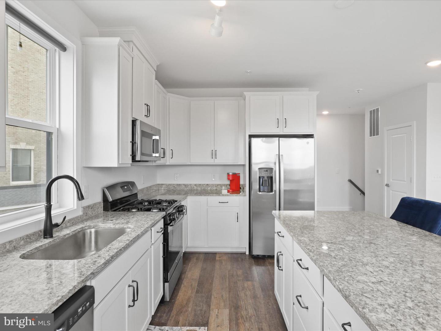 20789 LAMLASH TER, ASHBURN, Virginia 20147, 3 Bedrooms Bedrooms, ,2 BathroomsBathrooms,Residential,For sale,20789 LAMLASH TER,VALO2098598 MLS # VALO2098598