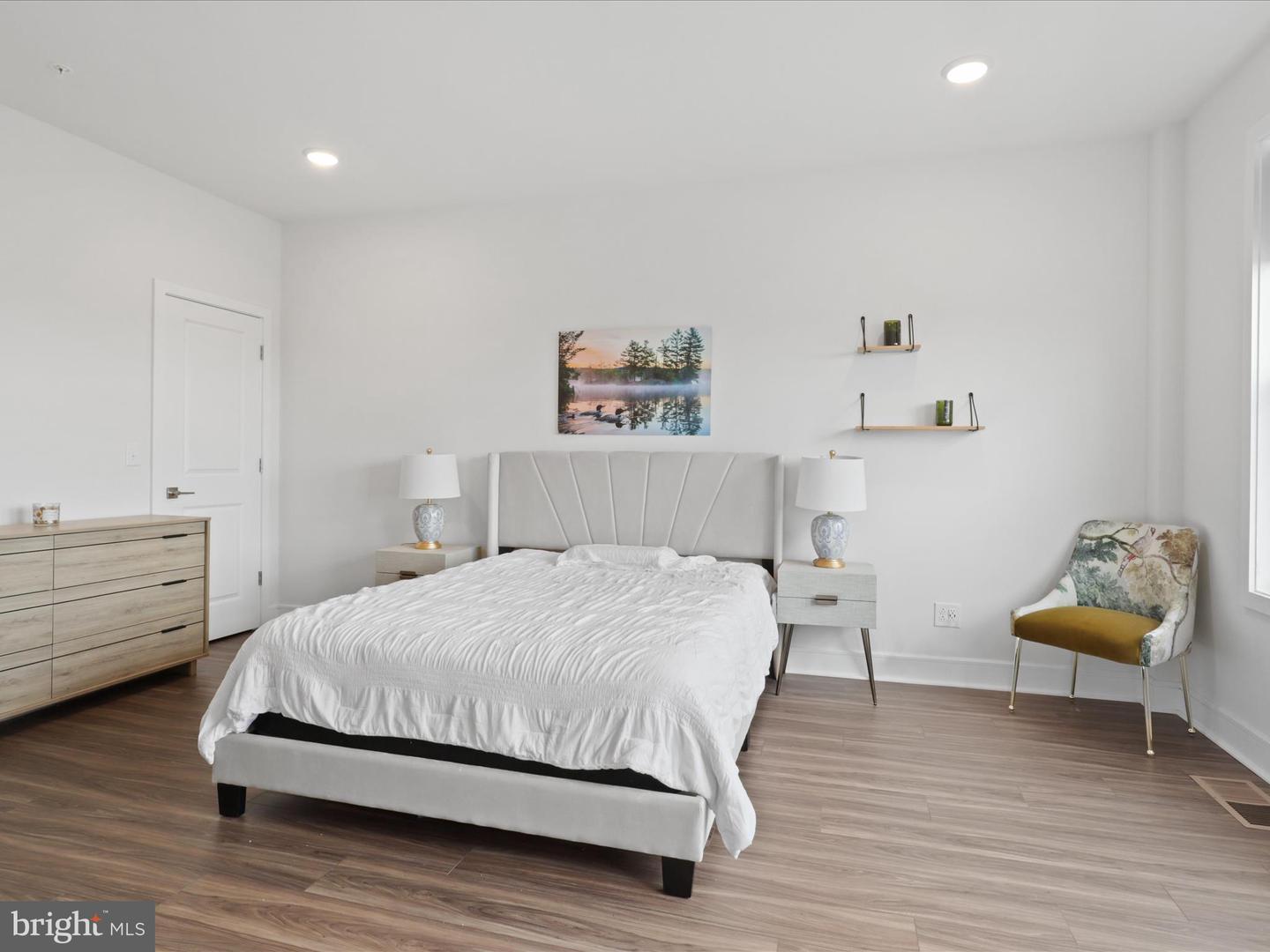 20789 LAMLASH TER, ASHBURN, Virginia 20147, 3 Bedrooms Bedrooms, ,2 BathroomsBathrooms,Residential,For sale,20789 LAMLASH TER,VALO2098598 MLS # VALO2098598