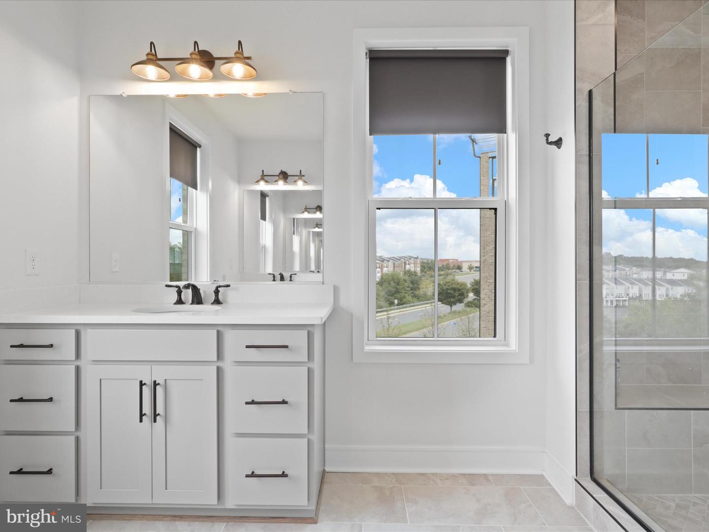 20789 LAMLASH TER, ASHBURN, Virginia 20147, 3 Bedrooms Bedrooms, ,2 BathroomsBathrooms,Residential,For sale,20789 LAMLASH TER,VALO2098598 MLS # VALO2098598