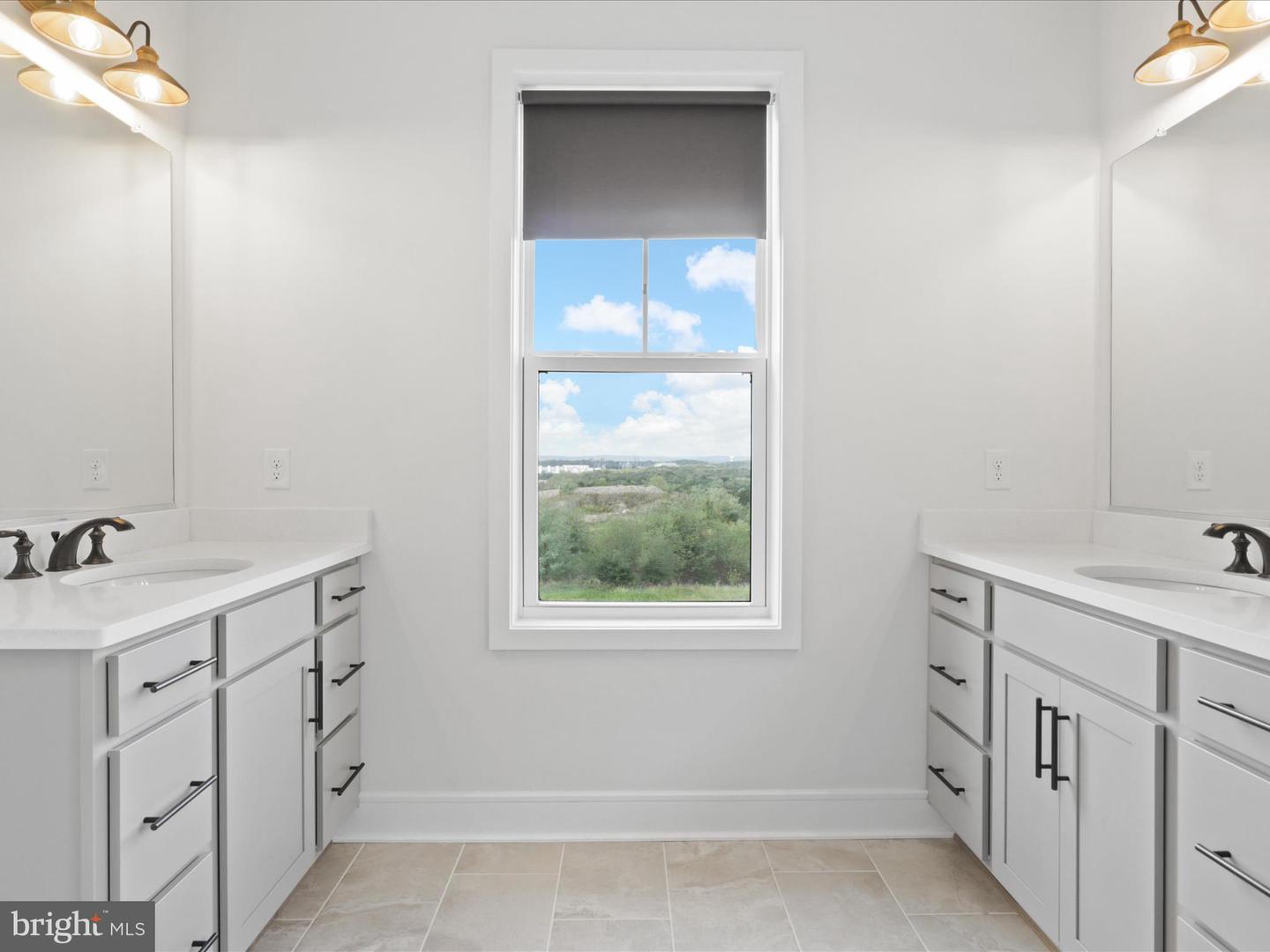 20789 LAMLASH TER, ASHBURN, Virginia 20147, 3 Bedrooms Bedrooms, ,2 BathroomsBathrooms,Residential,For sale,20789 LAMLASH TER,VALO2098598 MLS # VALO2098598