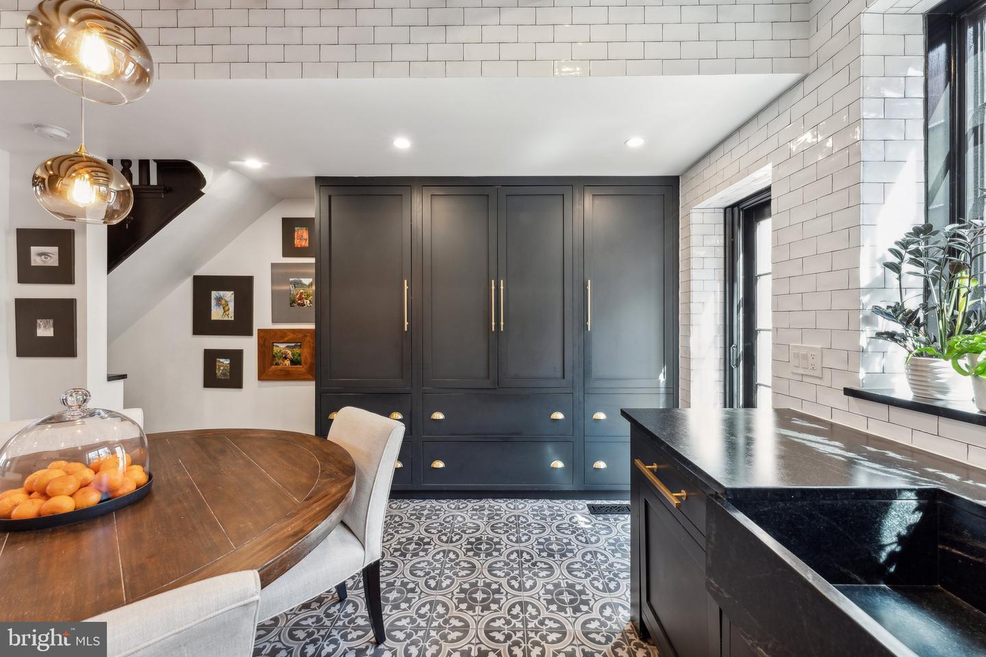 207 3RD ST NE, WASHINGTON, District Of Columbia 20002, 4 Bedrooms Bedrooms, ,4 BathroomsBathrooms,Residential,For sale,207 3RD ST NE,DCDC2203822 MLS # DCDC2203822