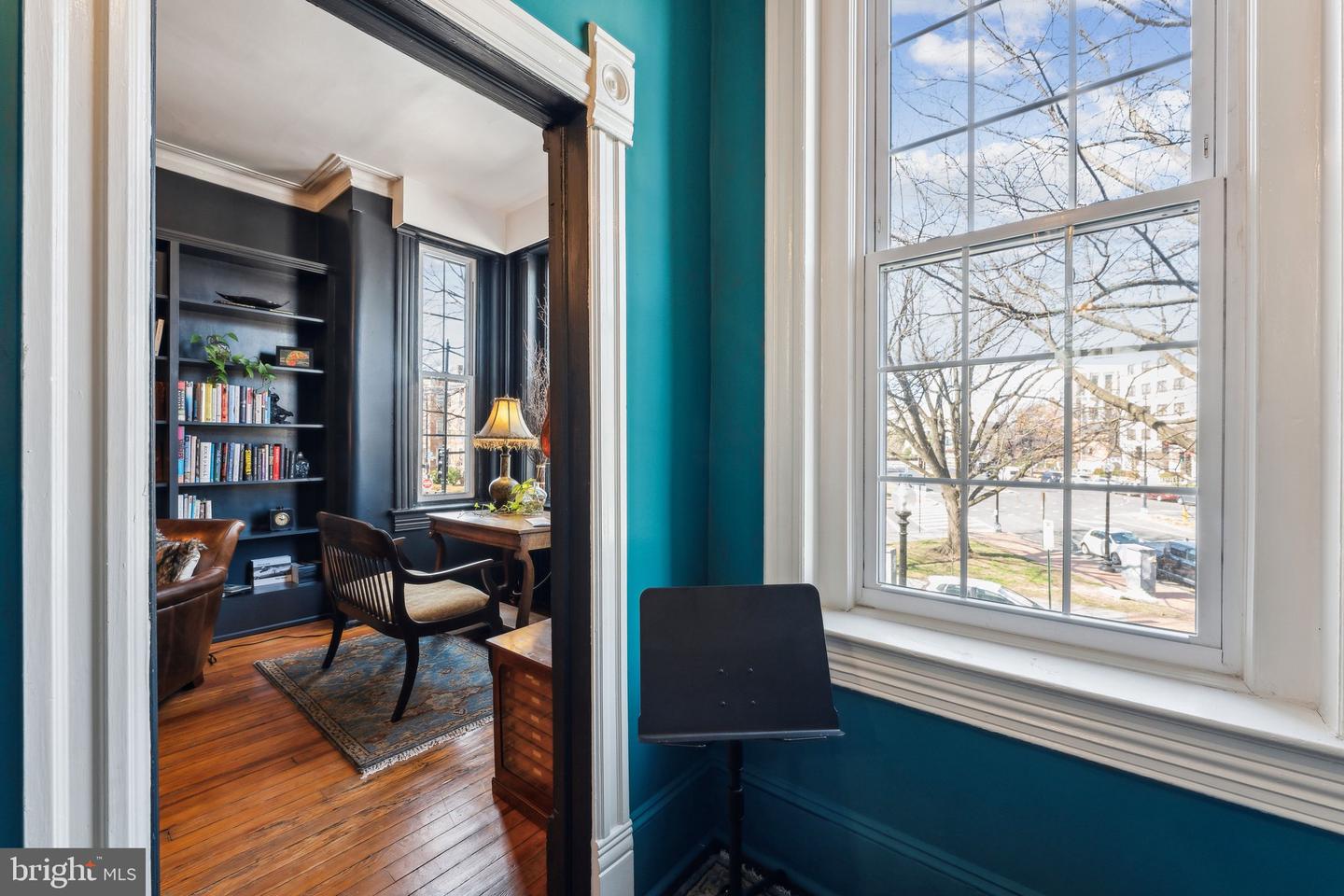 207 3RD ST NE, WASHINGTON, District Of Columbia 20002, 4 Bedrooms Bedrooms, ,4 BathroomsBathrooms,Residential,For sale,207 3RD ST NE,DCDC2203822 MLS # DCDC2203822