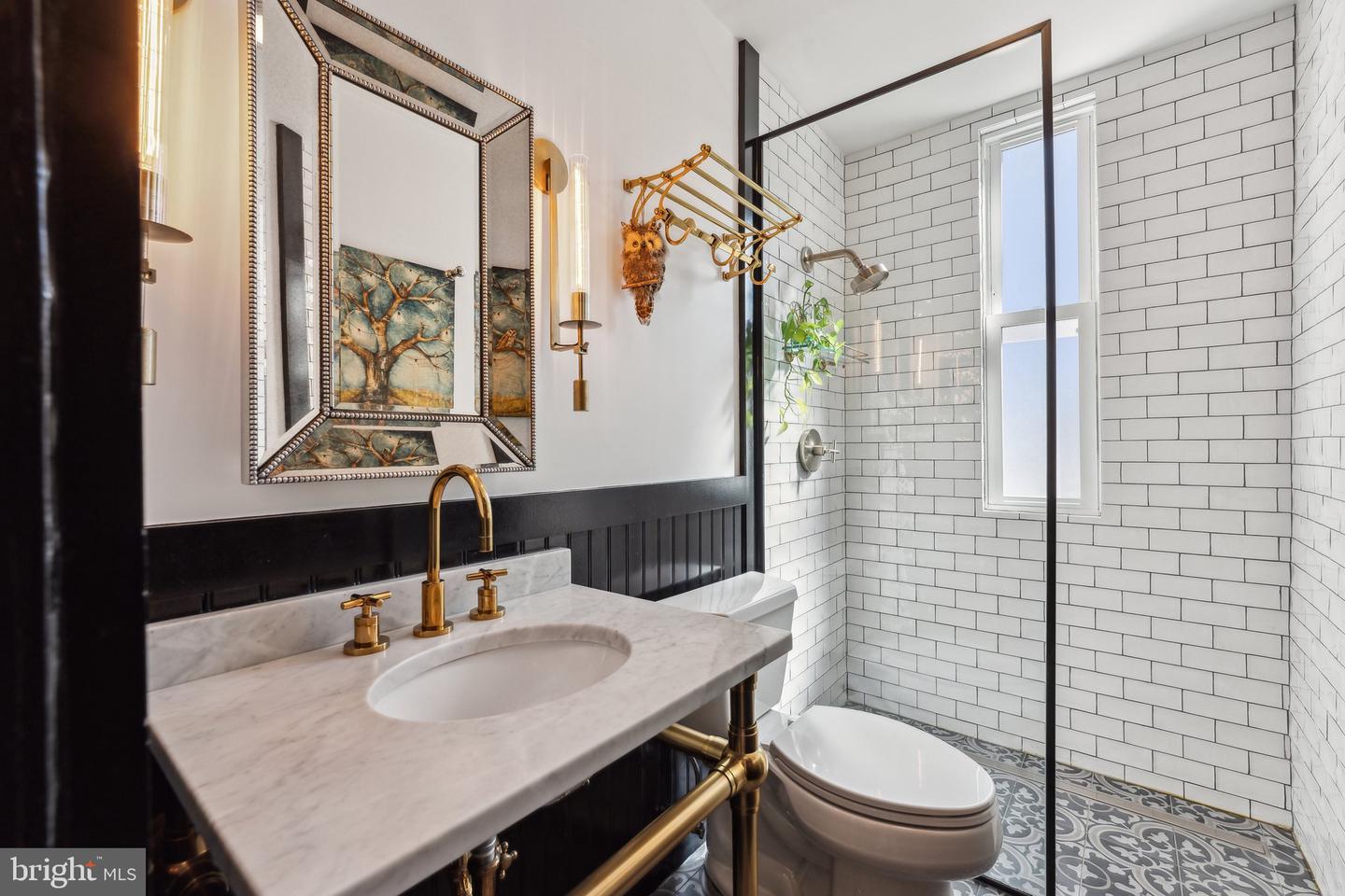 207 3RD ST NE, WASHINGTON, District Of Columbia 20002, 4 Bedrooms Bedrooms, ,4 BathroomsBathrooms,Residential,For sale,207 3RD ST NE,DCDC2203822 MLS # DCDC2203822