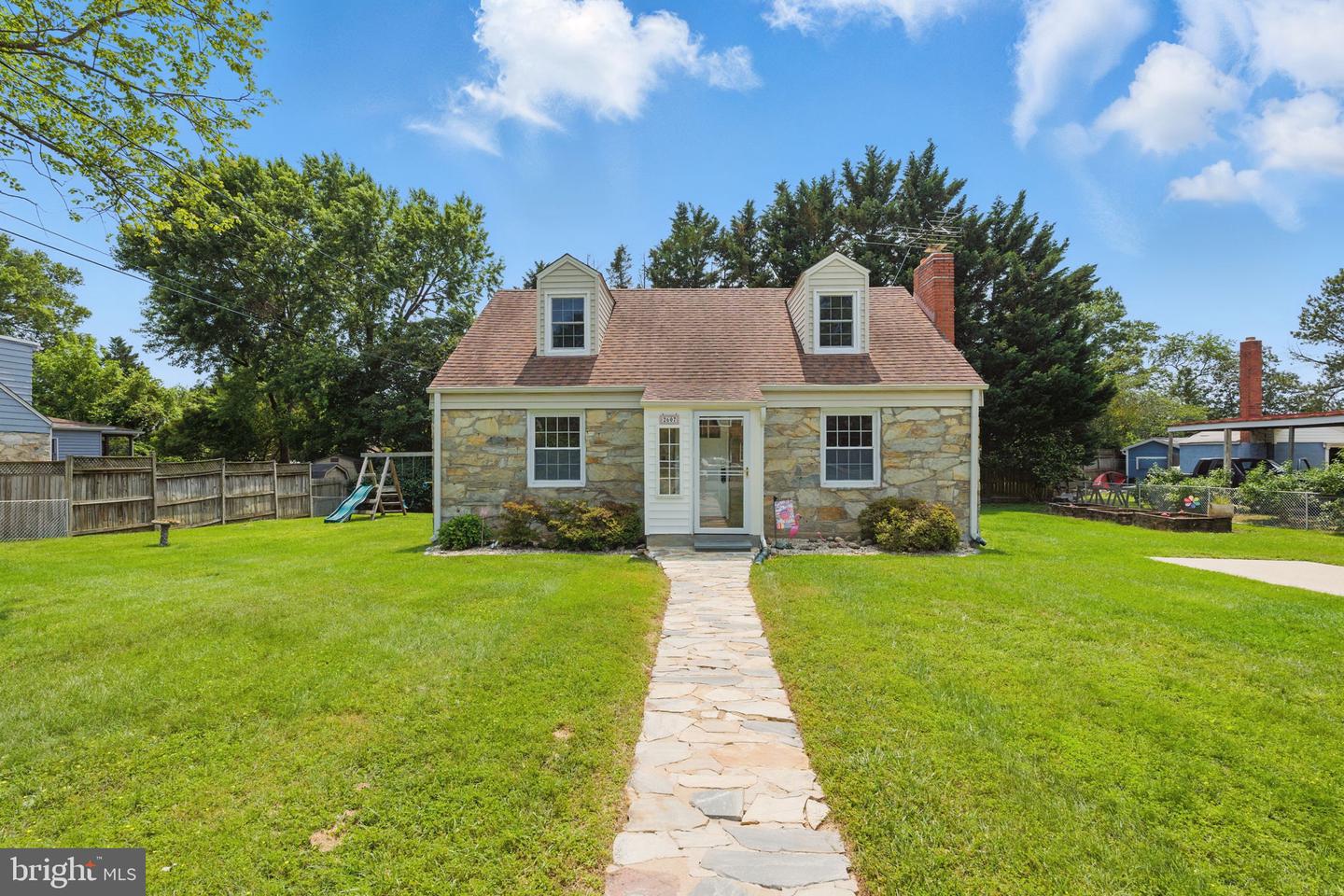 2607 POPKINS LN, ALEXANDRIA, Virginia 22306, 4 Bedrooms Bedrooms, ,1 BathroomBathrooms,Residential,For sale,2607 POPKINS LN,VAFX2244834 MLS # VAFX2244834