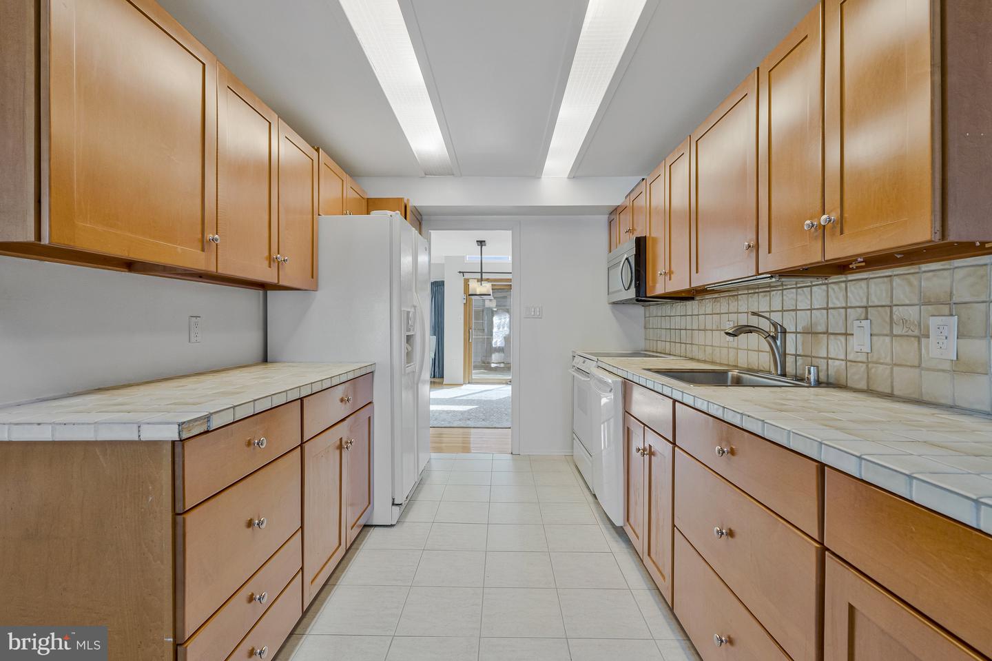 11174 GLADE DR, RESTON, Virginia 20191, 5 Bedrooms Bedrooms, ,4 BathroomsBathrooms,Residential,For sale,11174 GLADE DR,VAFX2244844 MLS # VAFX2244844
