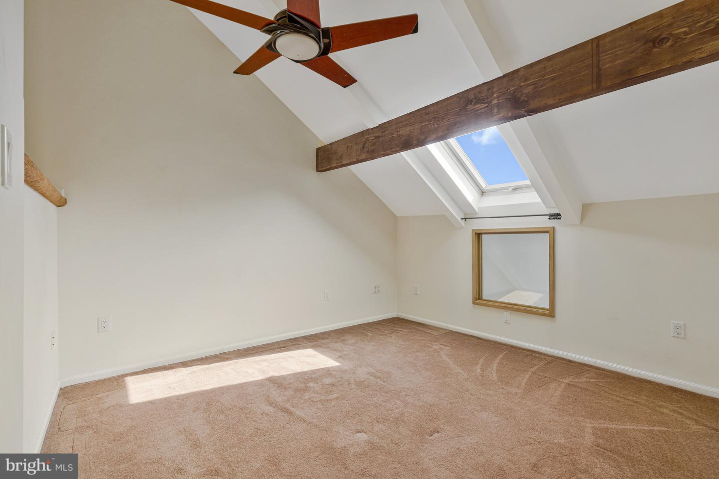 11174 GLADE DR, RESTON, Virginia 20191, 5 Bedrooms Bedrooms, ,4 BathroomsBathrooms,Residential,For sale,11174 GLADE DR,VAFX2244844 MLS # VAFX2244844