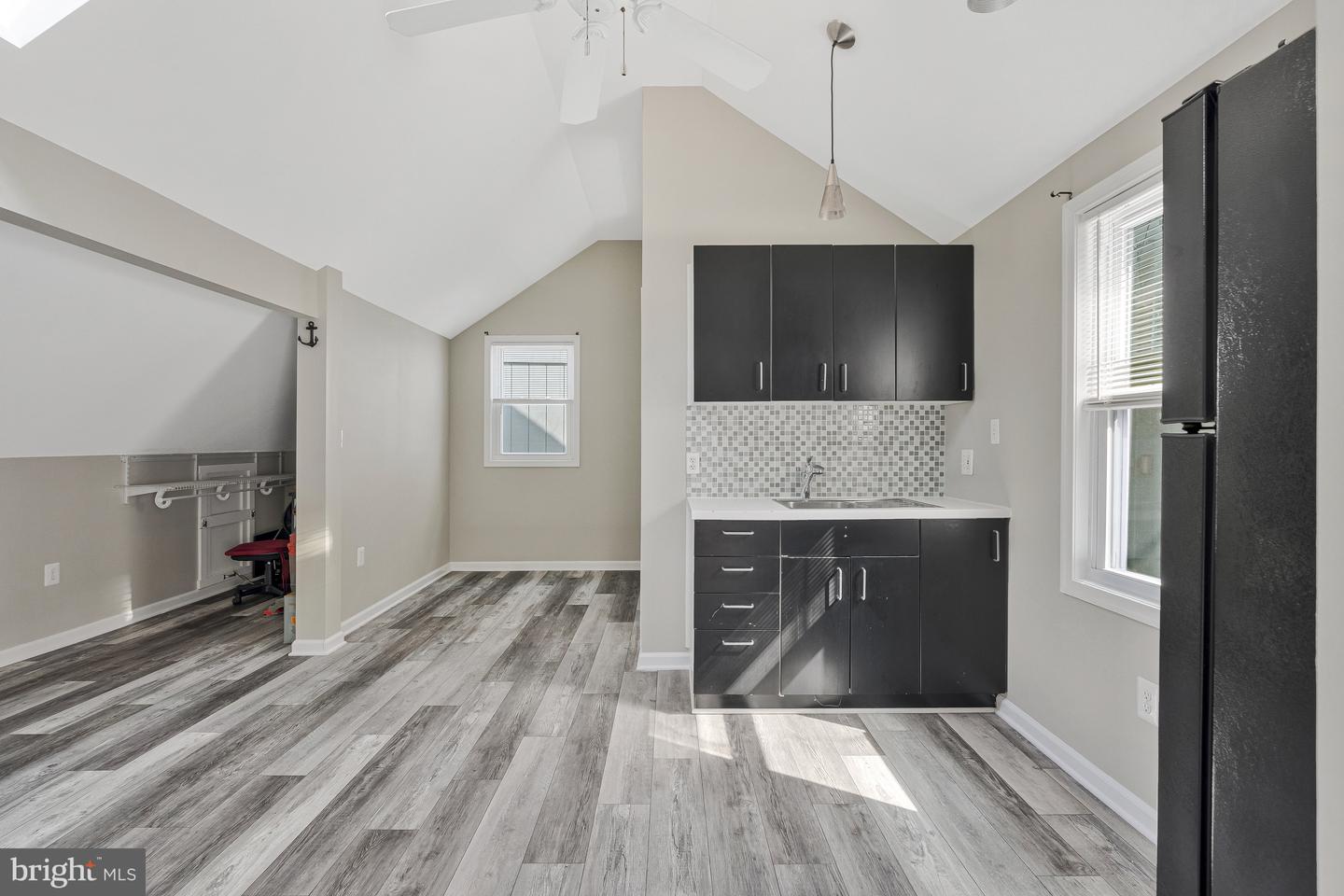 11174 GLADE DR, RESTON, Virginia 20191, 5 Bedrooms Bedrooms, ,4 BathroomsBathrooms,Residential,For sale,11174 GLADE DR,VAFX2244844 MLS # VAFX2244844
