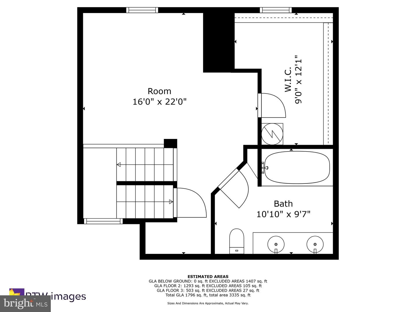 11174 GLADE DR, RESTON, Virginia 20191, 5 Bedrooms Bedrooms, ,4 BathroomsBathrooms,Residential,For sale,11174 GLADE DR,VAFX2244844 MLS # VAFX2244844