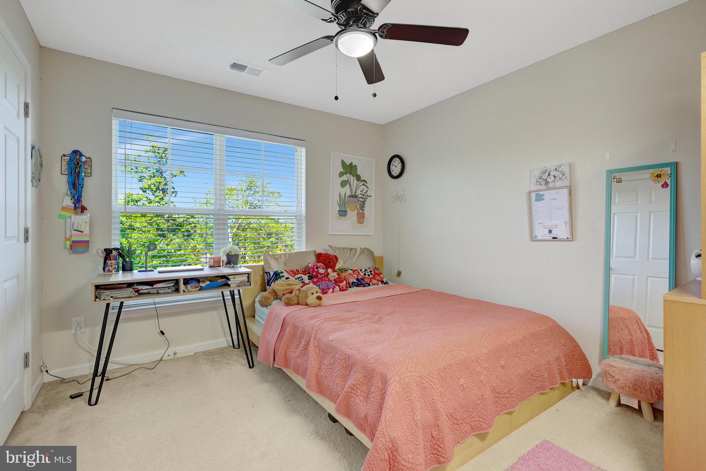 43405 TOWN GATE SQ, CHANTILLY, Virginia 20152, 3 Bedrooms Bedrooms, ,2 BathroomsBathrooms,Residential,For sale,43405 TOWN GATE SQ,VALO2098540 MLS # VALO2098540