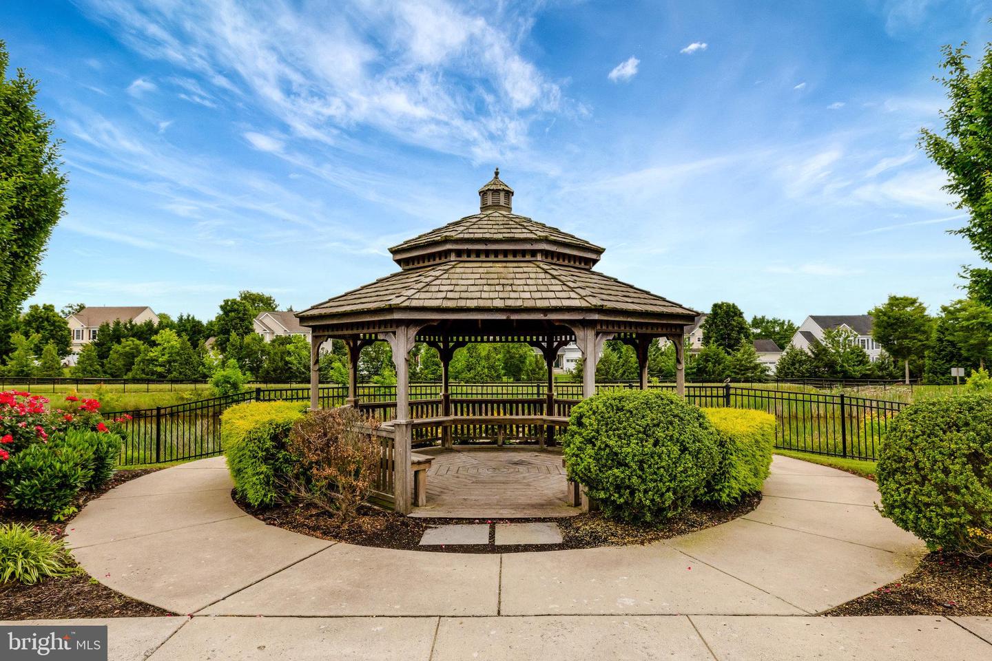 43405 TOWN GATE SQ, CHANTILLY, Virginia 20152, 3 Bedrooms Bedrooms, ,2 BathroomsBathrooms,Residential,For sale,43405 TOWN GATE SQ,VALO2098540 MLS # VALO2098540