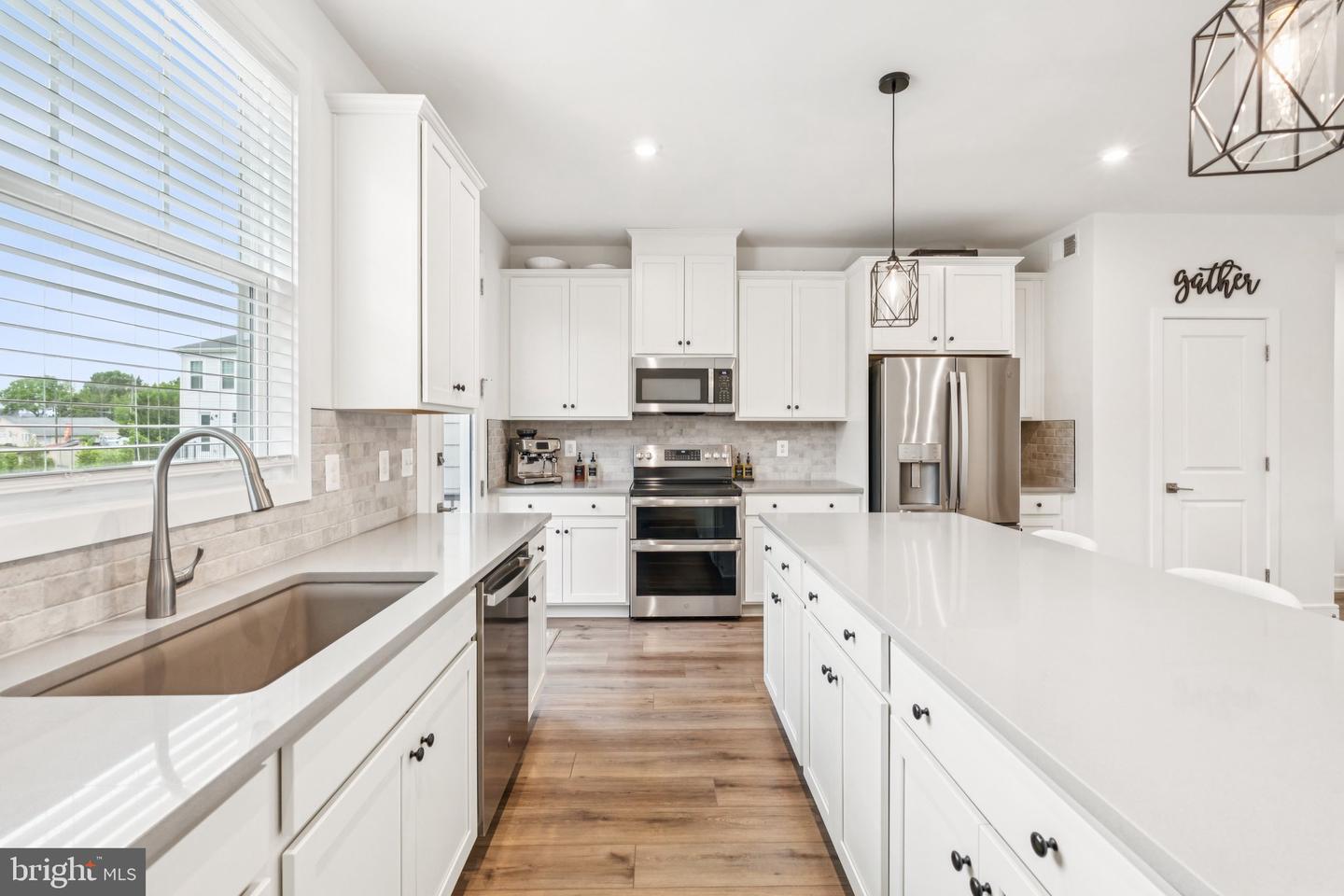 3580 STEPHENSONS HILL LN, MARSHALL, Virginia 20115, 3 Bedrooms Bedrooms, ,2 BathroomsBathrooms,Residential,For sale,3580 STEPHENSONS HILL LN,VAFQ2016892 MLS # VAFQ2016892