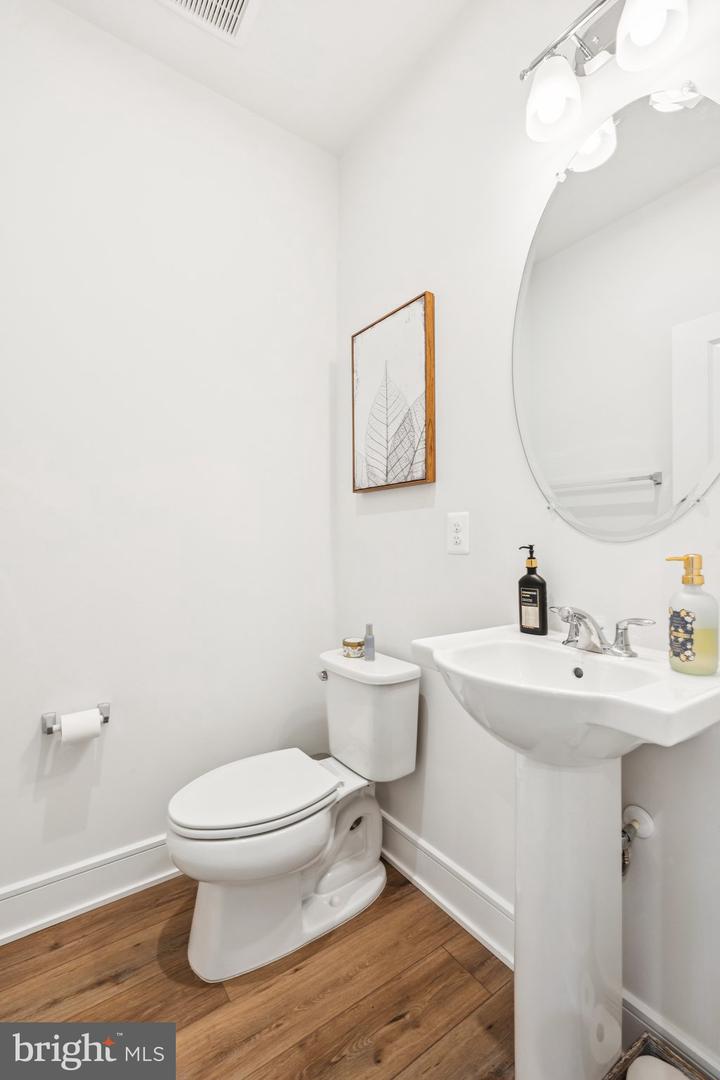3580 STEPHENSONS HILL LN, MARSHALL, Virginia 20115, 3 Bedrooms Bedrooms, ,2 BathroomsBathrooms,Residential,For sale,3580 STEPHENSONS HILL LN,VAFQ2016892 MLS # VAFQ2016892