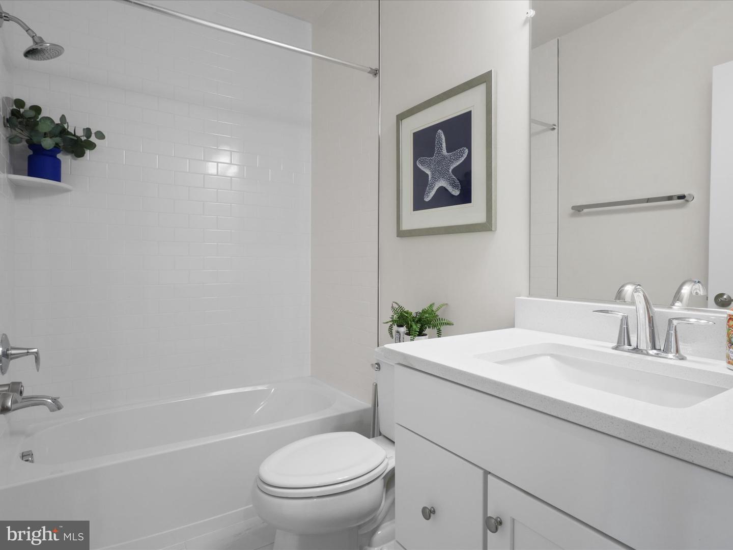 18090 MARSH PINE RD, DUMFRIES, Virginia 22026, 6 Bedrooms Bedrooms, ,5 BathroomsBathrooms,Residential,For sale,18090 MARSH PINE RD,VAPW2096076 MLS # VAPW2096076