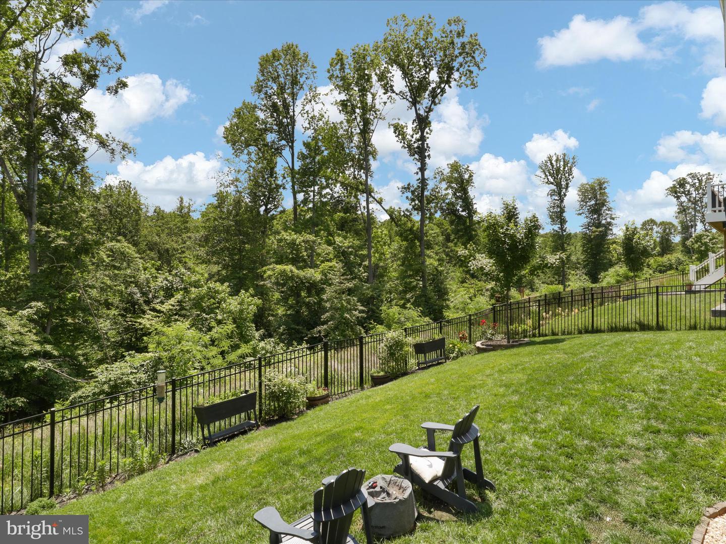 18090 MARSH PINE RD, DUMFRIES, Virginia 22026, 6 Bedrooms Bedrooms, ,5 BathroomsBathrooms,Residential,For sale,18090 MARSH PINE RD,VAPW2096076 MLS # VAPW2096076
