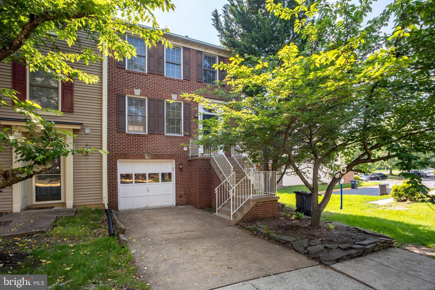 6308 JOHN CHARLES LNDG, CENTREVILLE, Virginia 20121, 3 Bedrooms Bedrooms, ,3 BathroomsBathrooms,Residential,For sale,6308 JOHN CHARLES LNDG,VAFX2244926 MLS # VAFX2244926