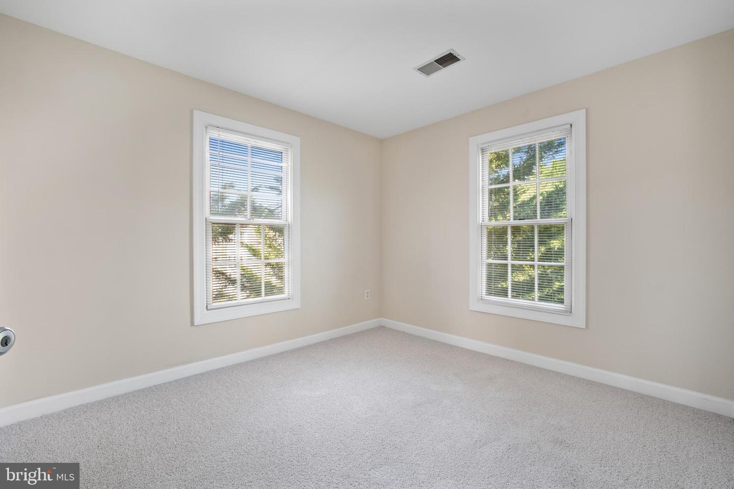 6308 JOHN CHARLES LNDG, CENTREVILLE, Virginia 20121, 3 Bedrooms Bedrooms, ,3 BathroomsBathrooms,Residential,For sale,6308 JOHN CHARLES LNDG,VAFX2244926 MLS # VAFX2244926