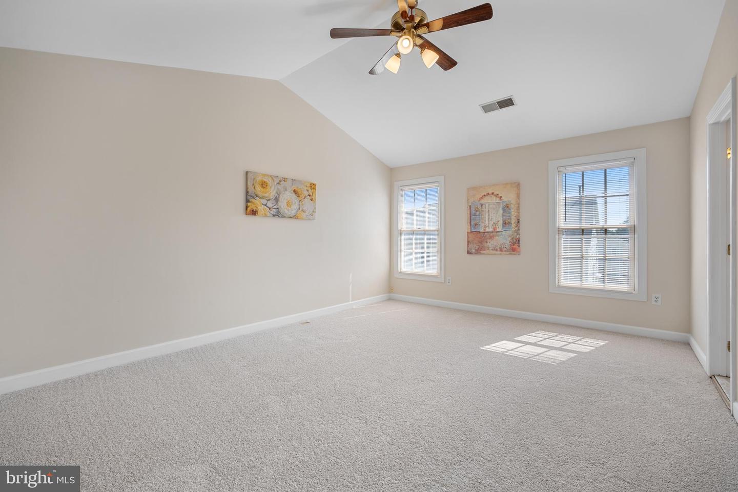 6308 JOHN CHARLES LNDG, CENTREVILLE, Virginia 20121, 3 Bedrooms Bedrooms, ,3 BathroomsBathrooms,Residential,For sale,6308 JOHN CHARLES LNDG,VAFX2244926 MLS # VAFX2244926