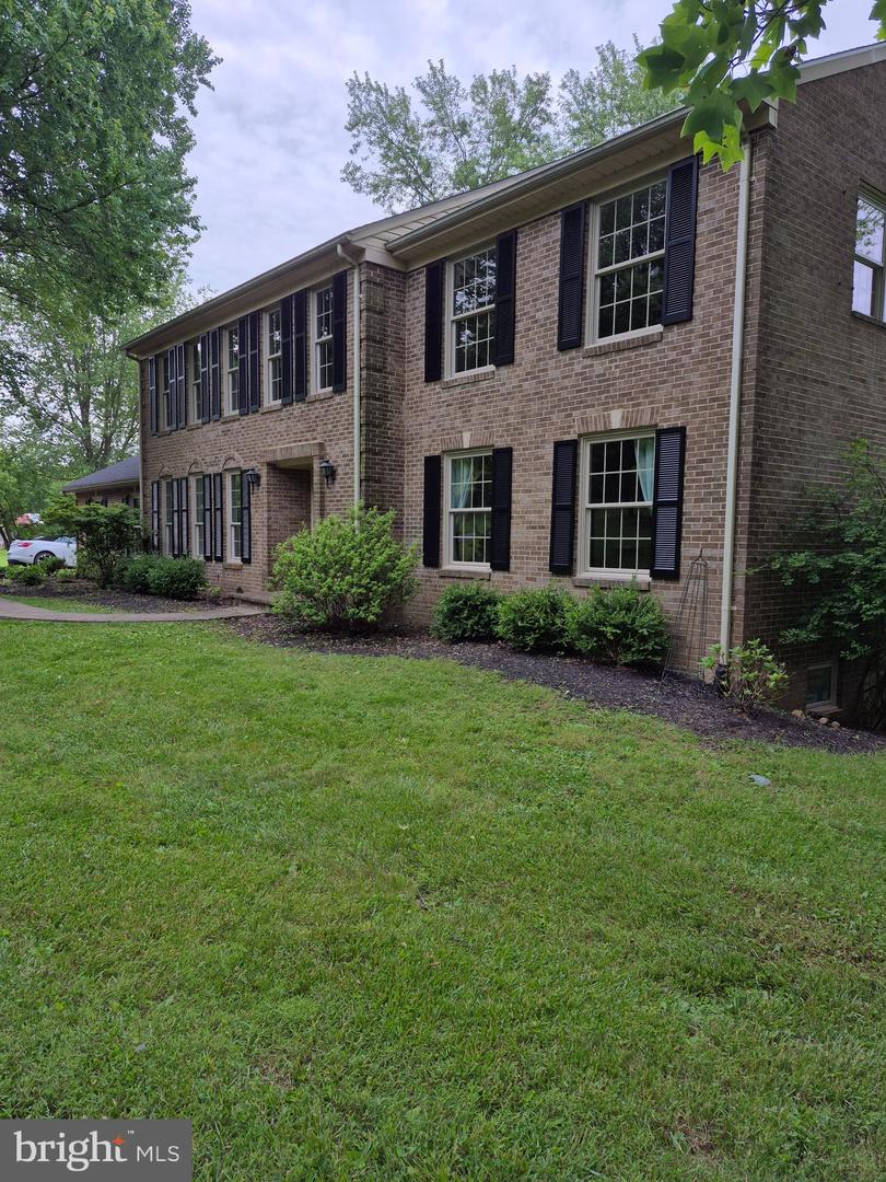 39627 RODEFFER RD, LOVETTSVILLE, Virginia 20180, 4 Bedrooms Bedrooms, ,3 BathroomsBathrooms,Residential,For sale,39627 RODEFFER RD,VALO2098578 MLS # VALO2098578