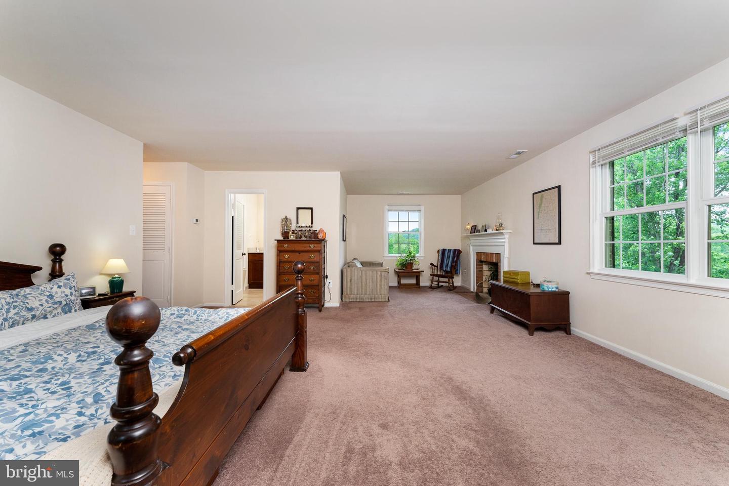 39627 RODEFFER RD, LOVETTSVILLE, Virginia 20180, 4 Bedrooms Bedrooms, ,3 BathroomsBathrooms,Residential,For sale,39627 RODEFFER RD,VALO2098578 MLS # VALO2098578