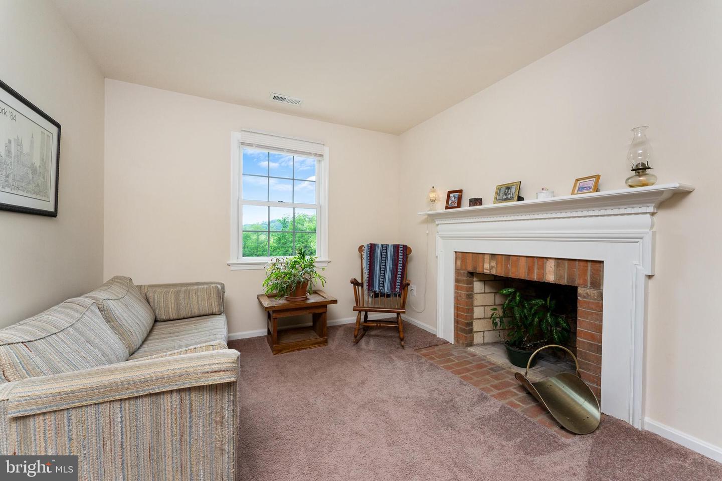 39627 RODEFFER RD, LOVETTSVILLE, Virginia 20180, 4 Bedrooms Bedrooms, ,3 BathroomsBathrooms,Residential,For sale,39627 RODEFFER RD,VALO2098578 MLS # VALO2098578