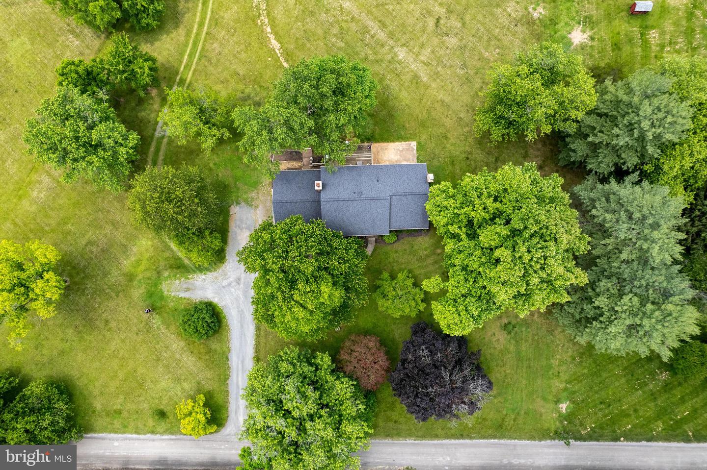 39627 RODEFFER RD, LOVETTSVILLE, Virginia 20180, 4 Bedrooms Bedrooms, ,3 BathroomsBathrooms,Residential,For sale,39627 RODEFFER RD,VALO2098578 MLS # VALO2098578