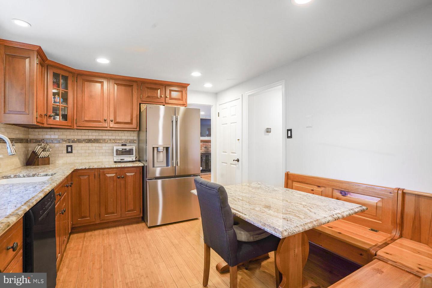 1537 POWELLS TAVERN PL, HERNDON, Virginia 20170, 5 Bedrooms Bedrooms, ,2 BathroomsBathrooms,Residential,For sale,1537 POWELLS TAVERN PL,VAFX2244970 MLS # VAFX2244970