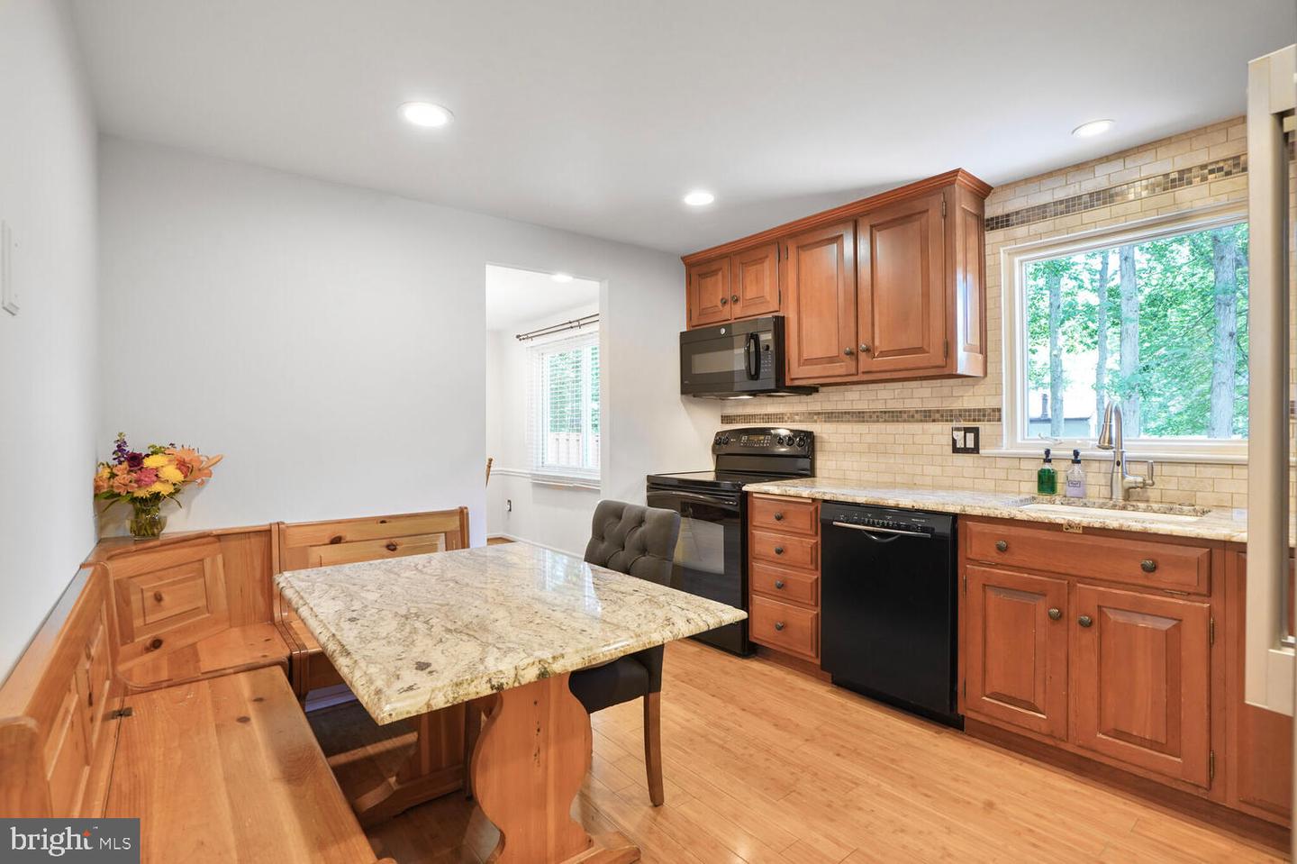 1537 POWELLS TAVERN PL, HERNDON, Virginia 20170, 5 Bedrooms Bedrooms, ,2 BathroomsBathrooms,Residential,For sale,1537 POWELLS TAVERN PL,VAFX2244970 MLS # VAFX2244970