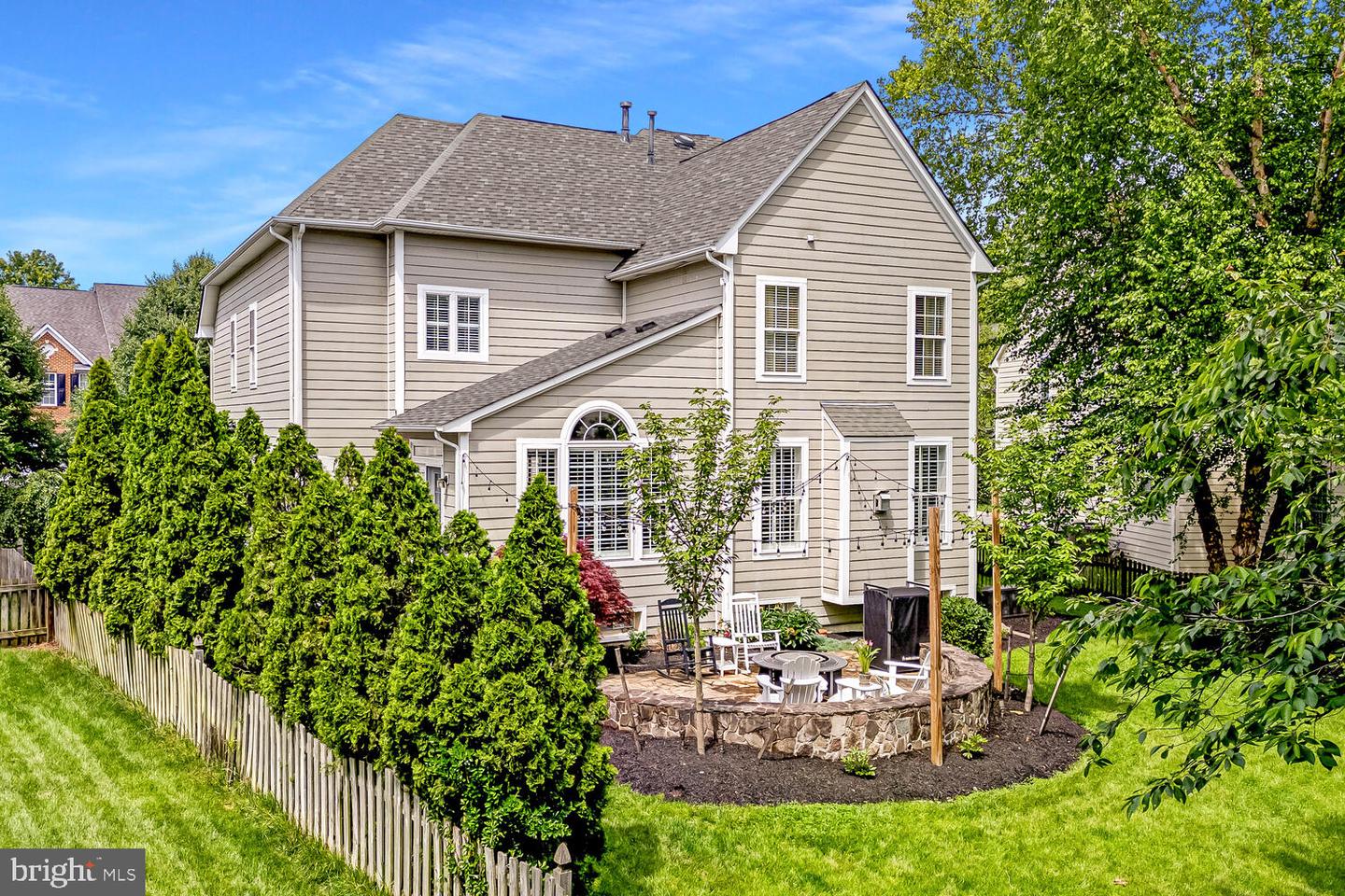 42863 GLYNDEBOURNE CT, BROADLANDS, Virginia 20148, 5 Bedrooms Bedrooms, ,5 BathroomsBathrooms,Residential,For sale,42863 GLYNDEBOURNE CT,VALO2098594 MLS # VALO2098594