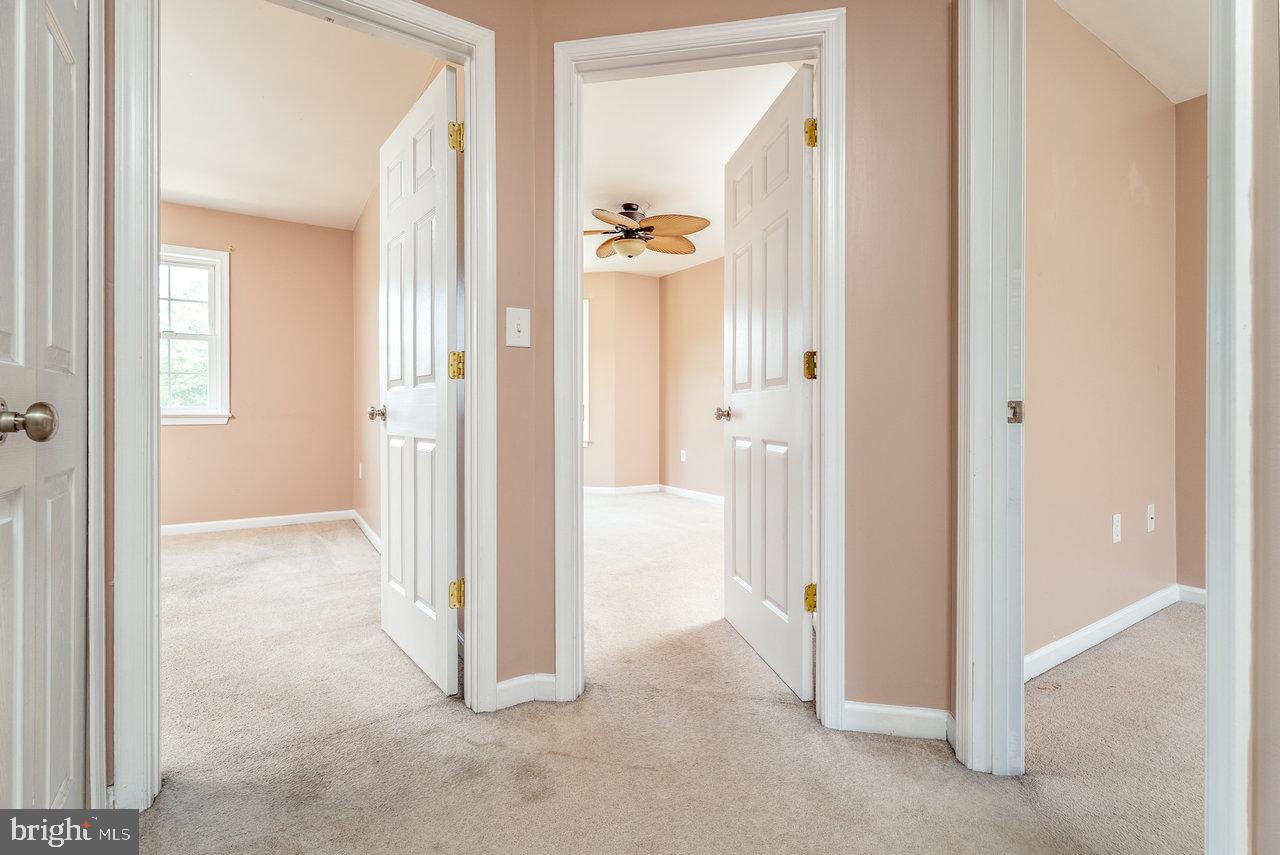 204 WILLOW OAKS DR, ELKTON, Virginia 22827, 3 Bedrooms Bedrooms, ,1 BathroomBathrooms,Residential,For sale,204 WILLOW OAKS DR,VARO2002352 MLS # VARO2002352