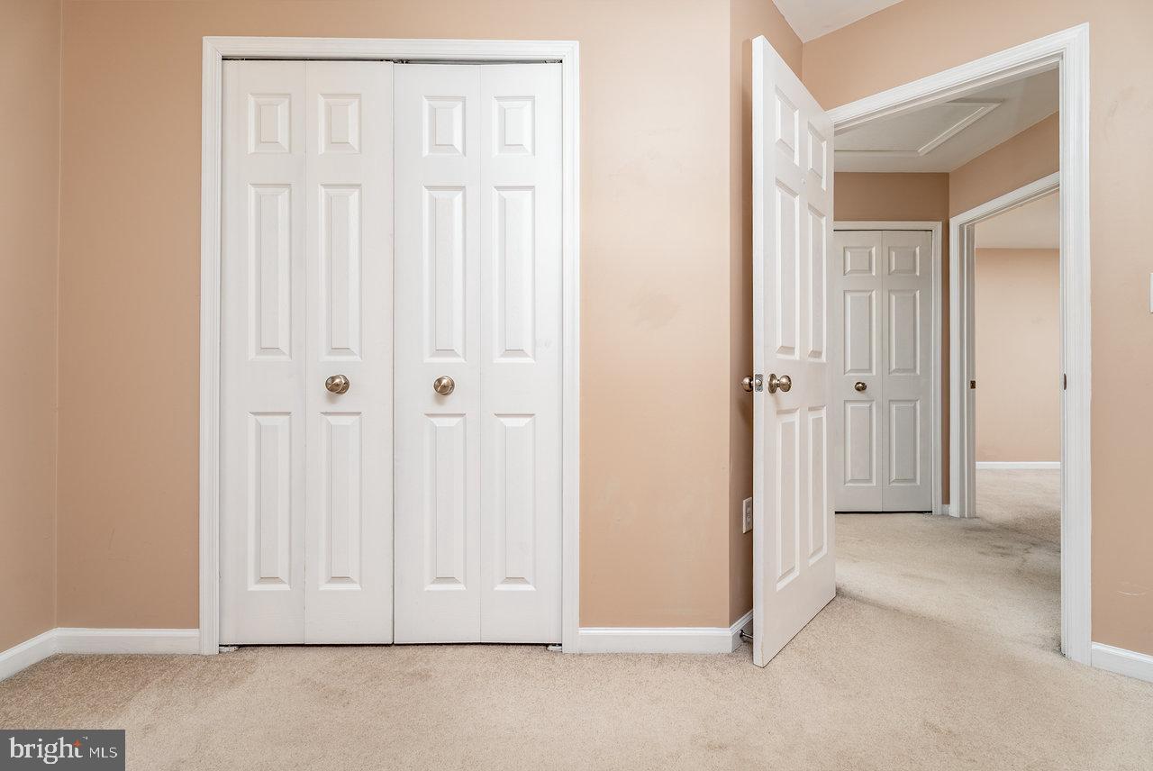 204 WILLOW OAKS DR, ELKTON, Virginia 22827, 3 Bedrooms Bedrooms, ,1 BathroomBathrooms,Residential,For sale,204 WILLOW OAKS DR,VARO2002352 MLS # VARO2002352
