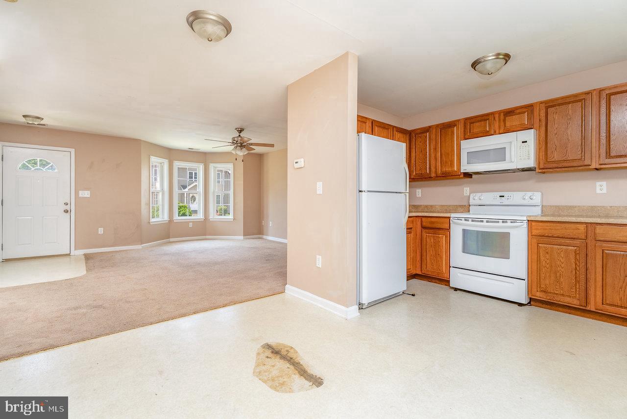 204 WILLOW OAKS DR, ELKTON, Virginia 22827, 3 Bedrooms Bedrooms, ,1 BathroomBathrooms,Residential,For sale,204 WILLOW OAKS DR,VARO2002352 MLS # VARO2002352