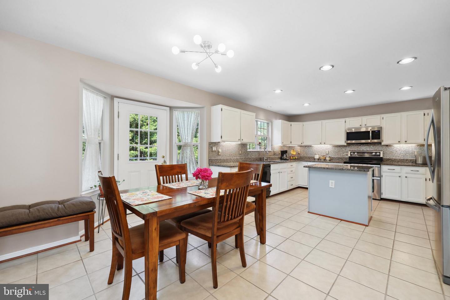 5 WENDOVER CT, STAFFORD, Virginia 22554, 5 Bedrooms Bedrooms, ,3 BathroomsBathrooms,Residential,For sale,5 WENDOVER CT,VAST2039456 MLS # VAST2039456